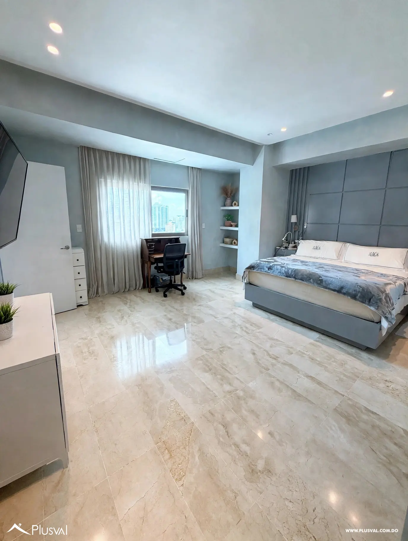 Exclusivo pent-house ubicado en el prestigioso sector de Serralles. 529638
