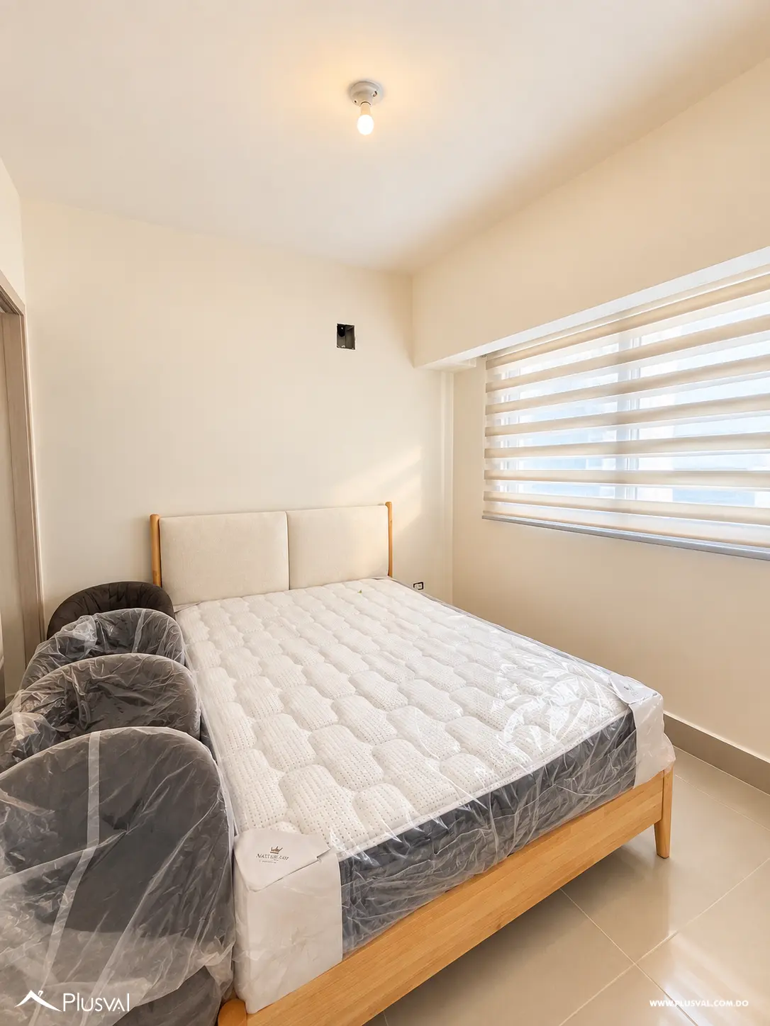 Apartamento en venta de 3 habitaciones en Evaristo Morales 531602