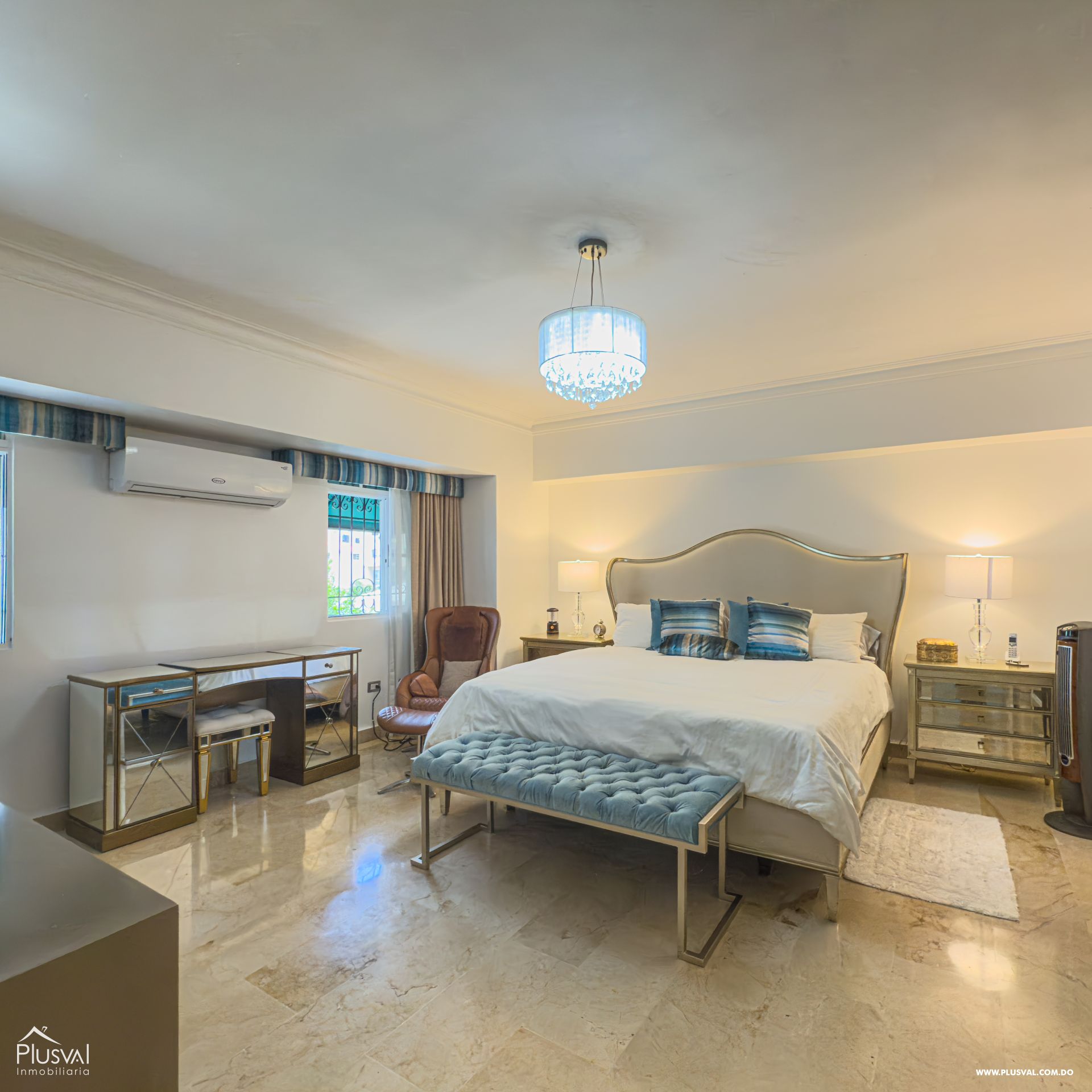 Apartamento de Lujo en Paraíso | 2 Habitaciones más estudio, 200 m², Ensanche Paraiso 457775