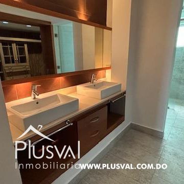 Venta de espectacular Pent-House de 3 niveles en Naco 440543