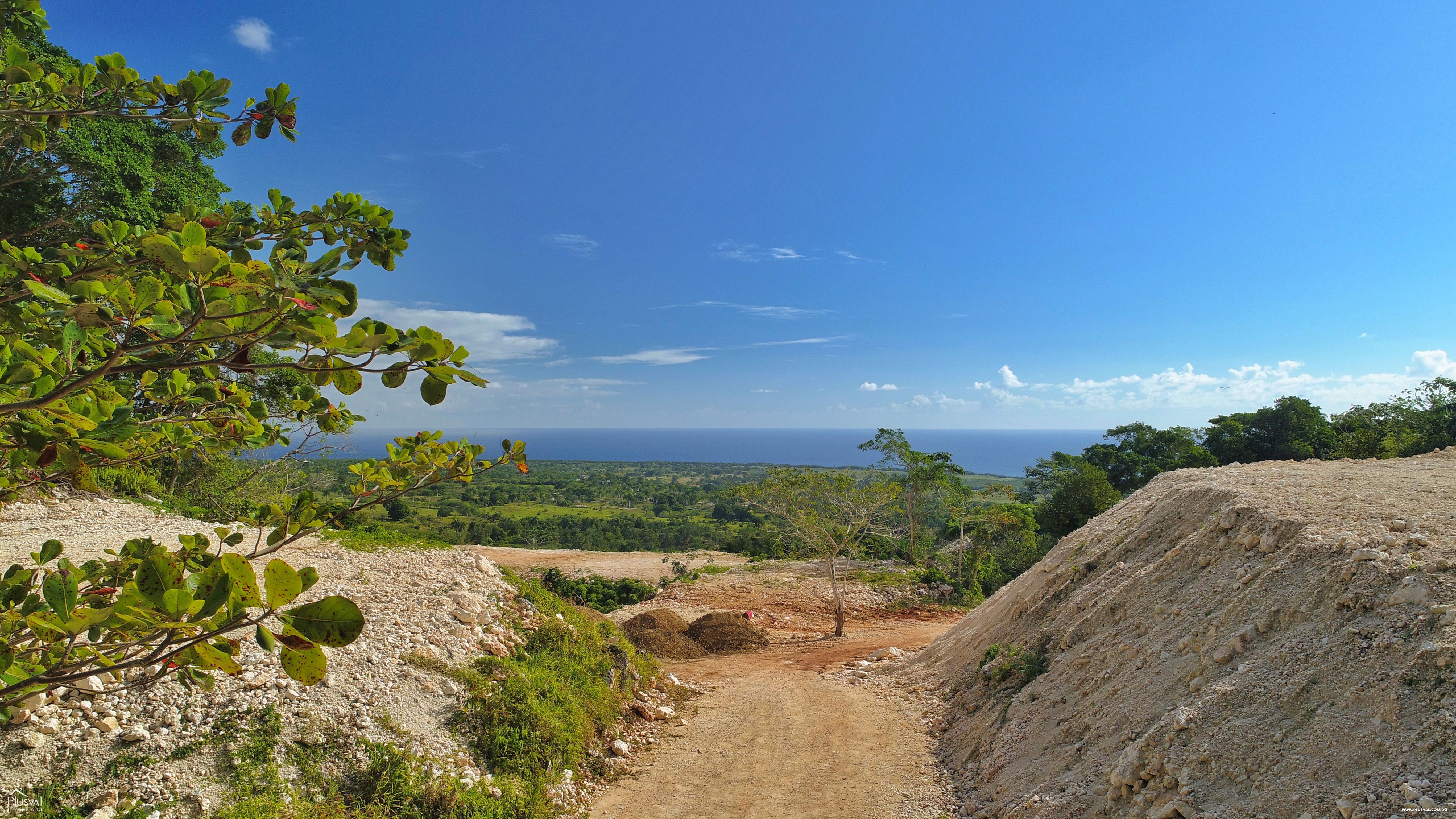 Lote o Solar para Villa con Vista al Mar en Loma Alta, Cabrera 165700
