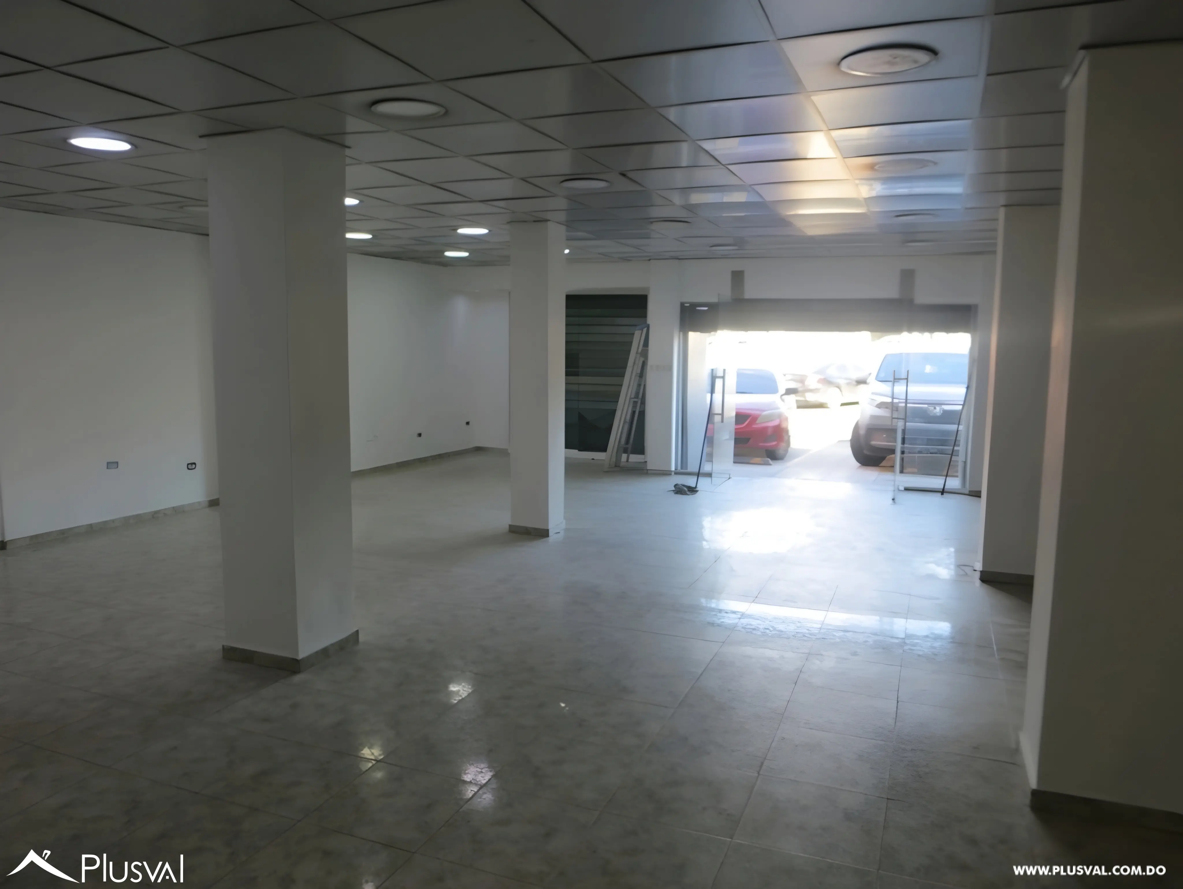 Local comercial en venta frente al Hospital Darío Contreras 502495