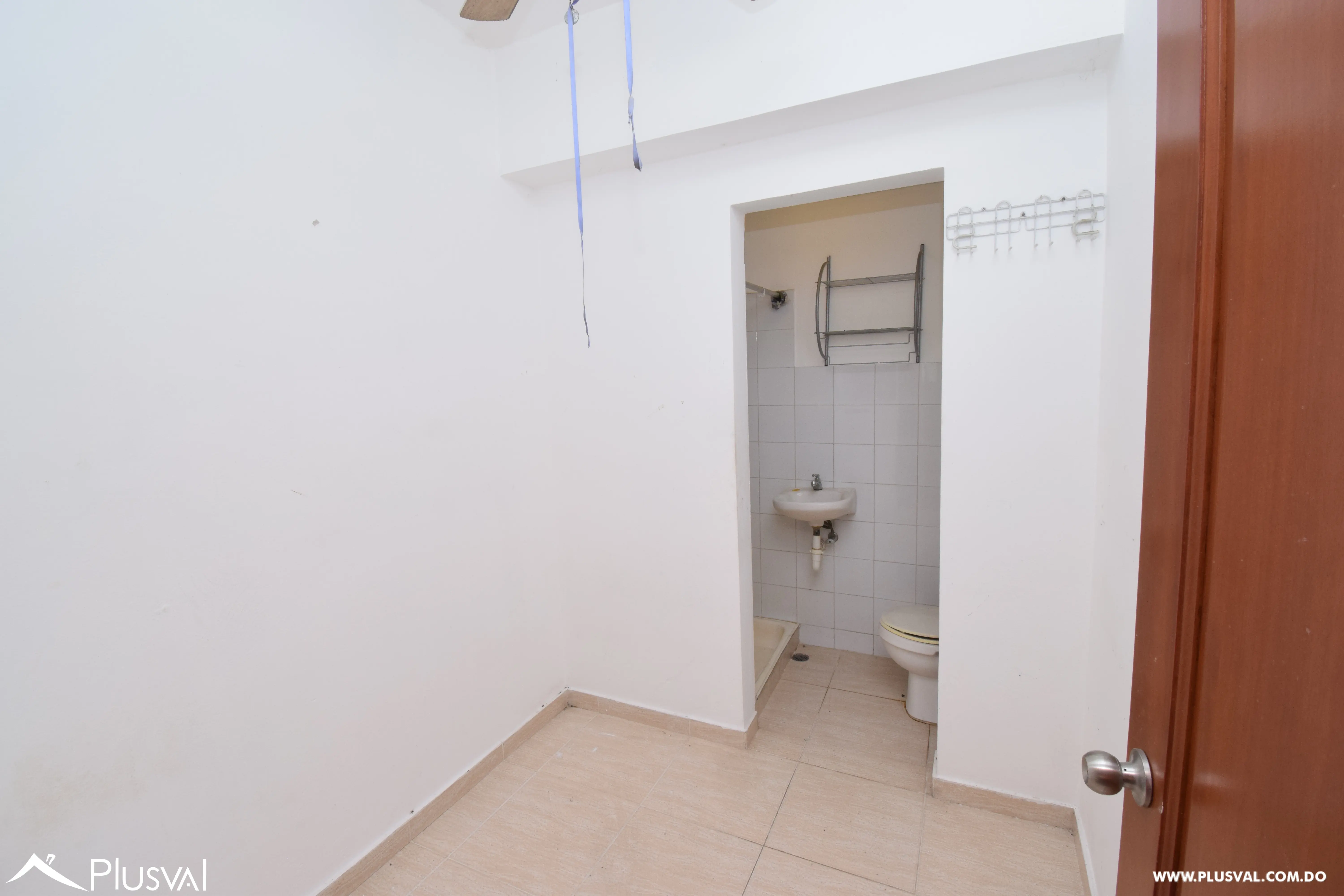 Apartamento en alquiler vacio en Torre Amelia en Gazcue 472179