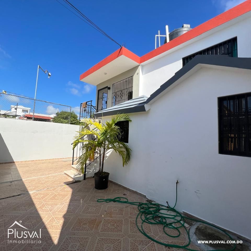 Casa con dos viviendas cada unas con tres dormitorios en Brisa Oriental SDE 412818