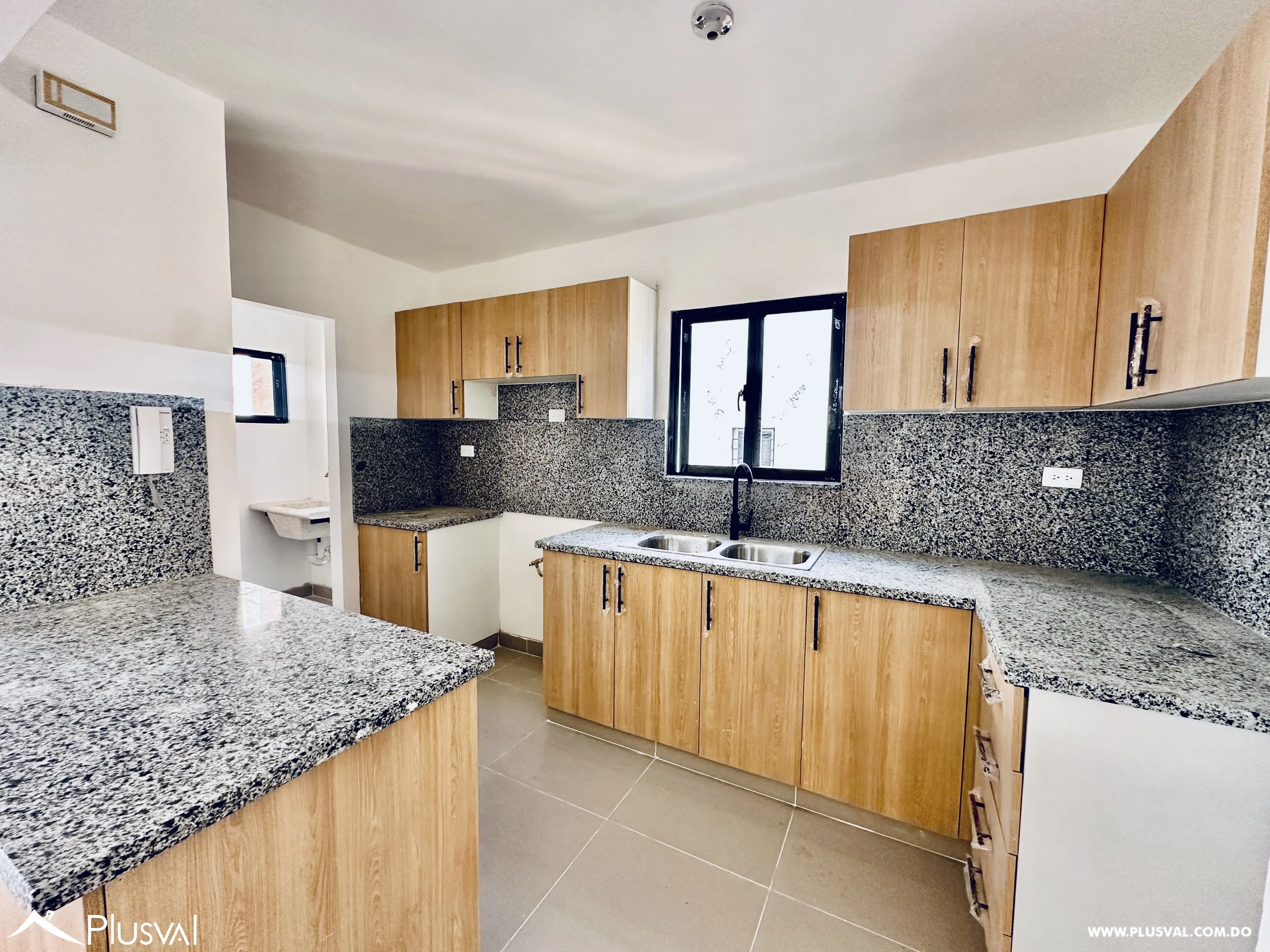 Apartamento en venta en el sector Tropical Del Este, Santo Domingo Este 485378