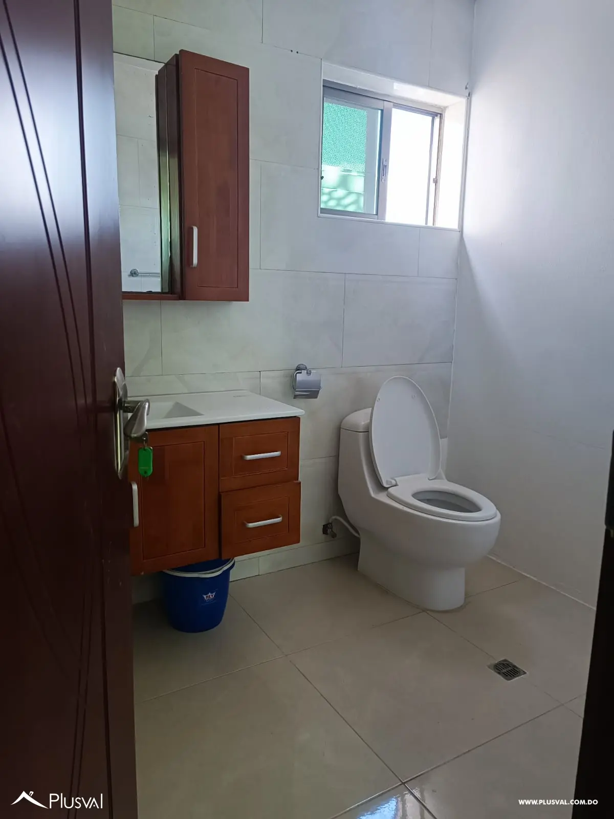 AMPLIOS LOCALES COMERCIALES EN ALQUILER EN BELLA VISTA 497360