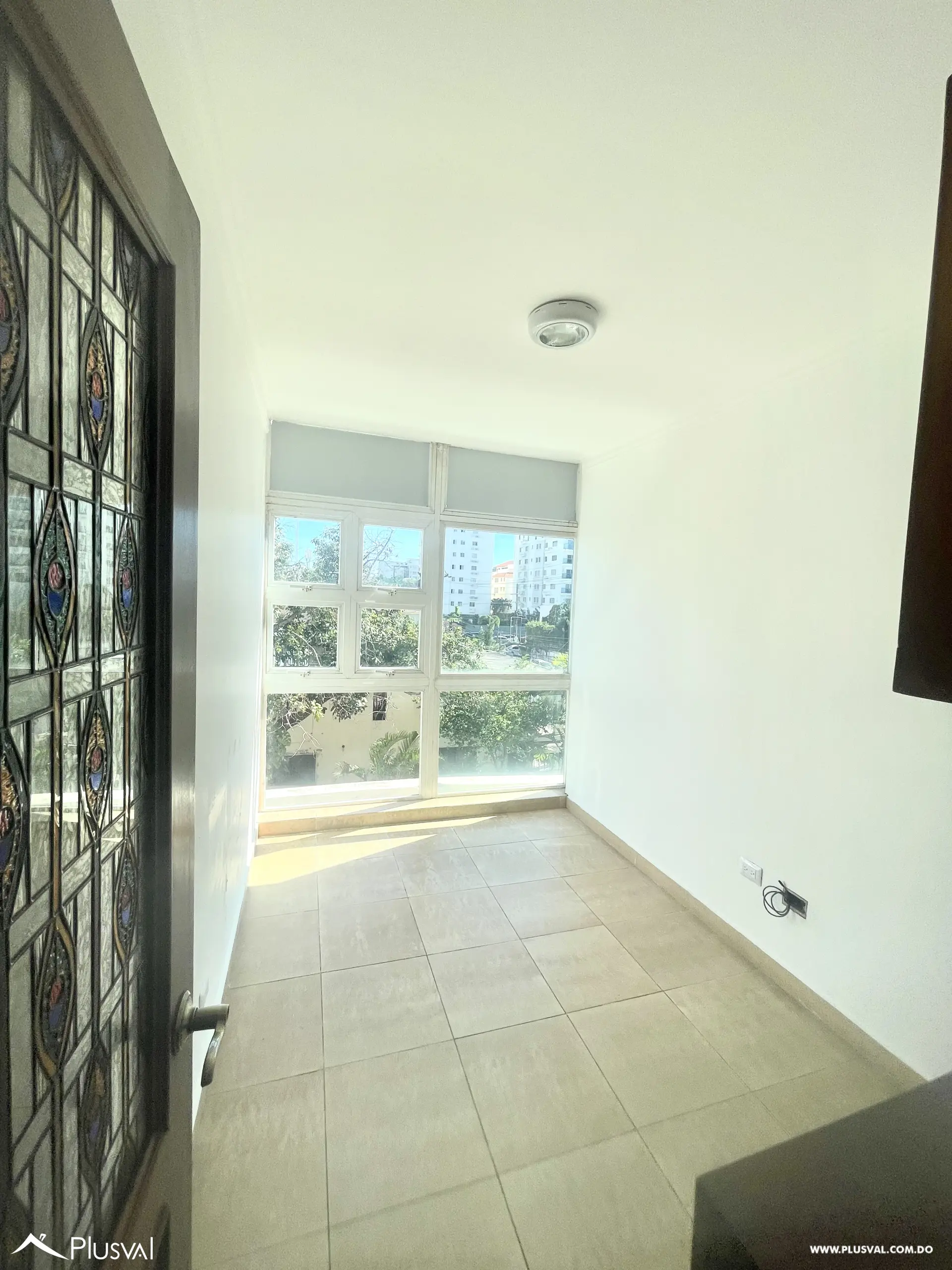 Local Comercial en Alquiler en Evaristo Morales 484667