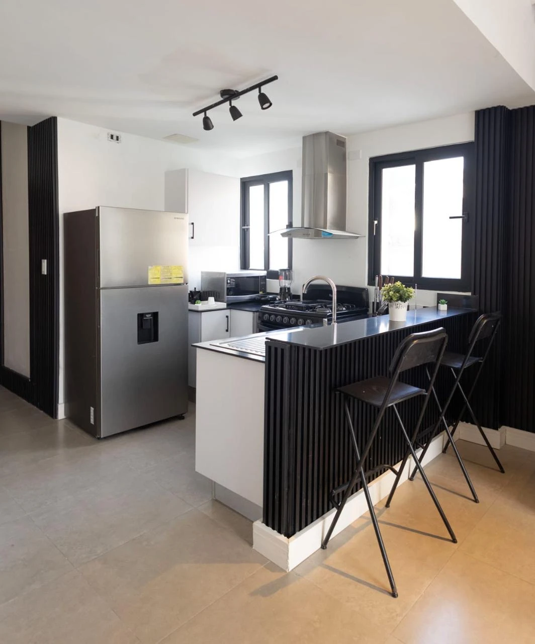 Moderno apartamento en venta en Serralles 430705