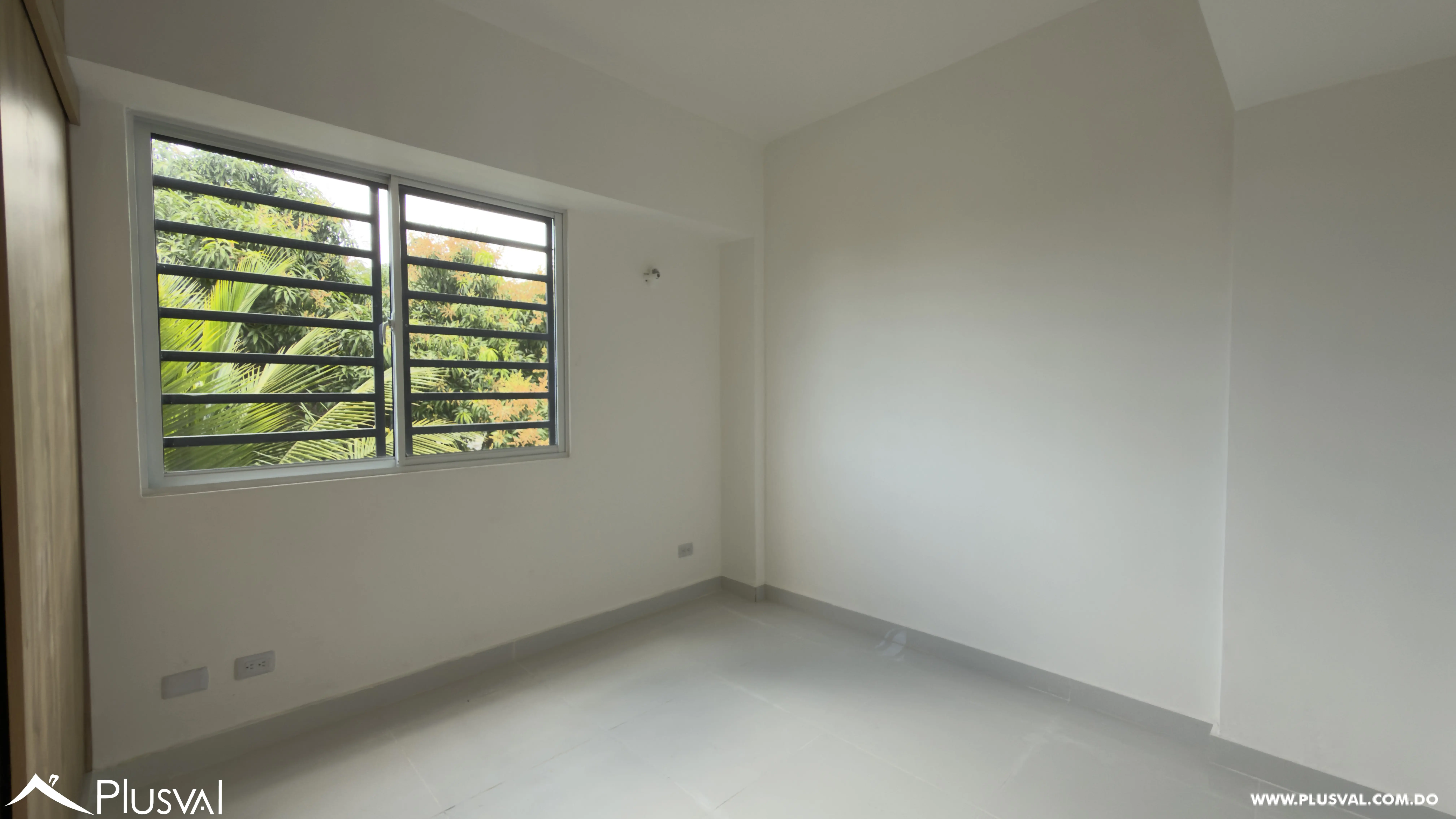 Apartamento en alquiler en Ensanche Miraflores 522688