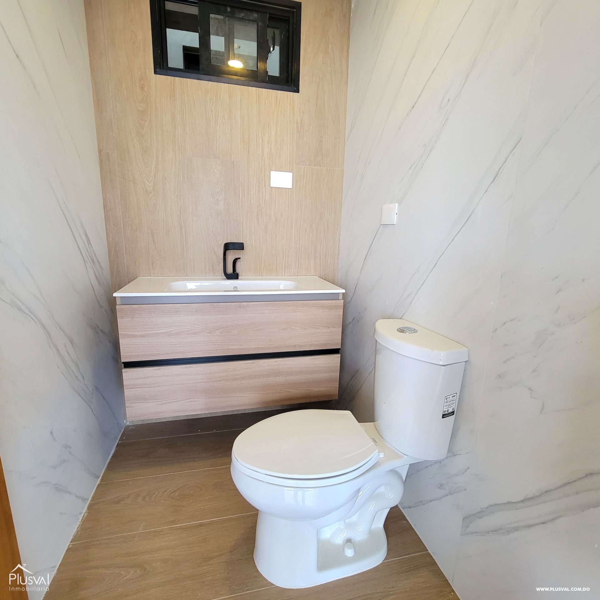 Exclusivo proyecto residencial en venta en la urbanización Thomén 382684