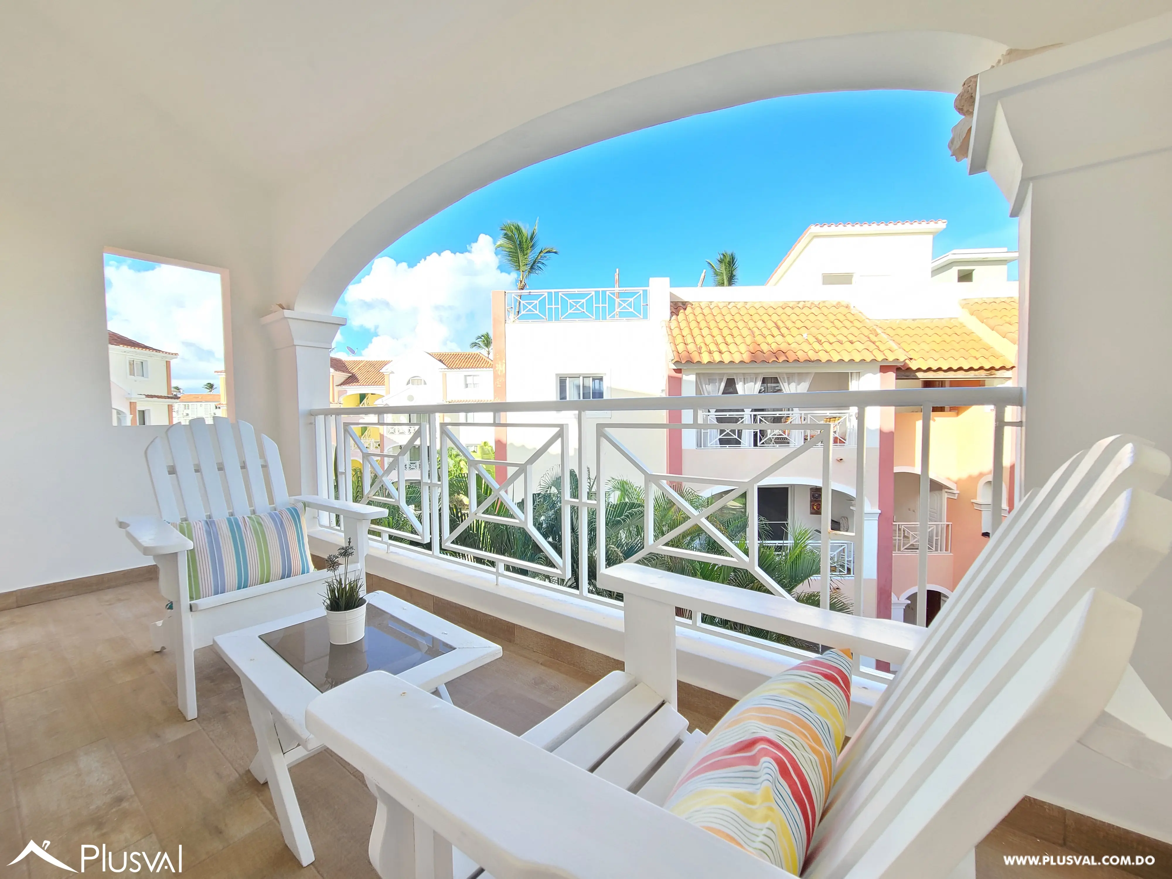 Invierte a Pasos de la Playa en El Cortecito, Bávaro 484016