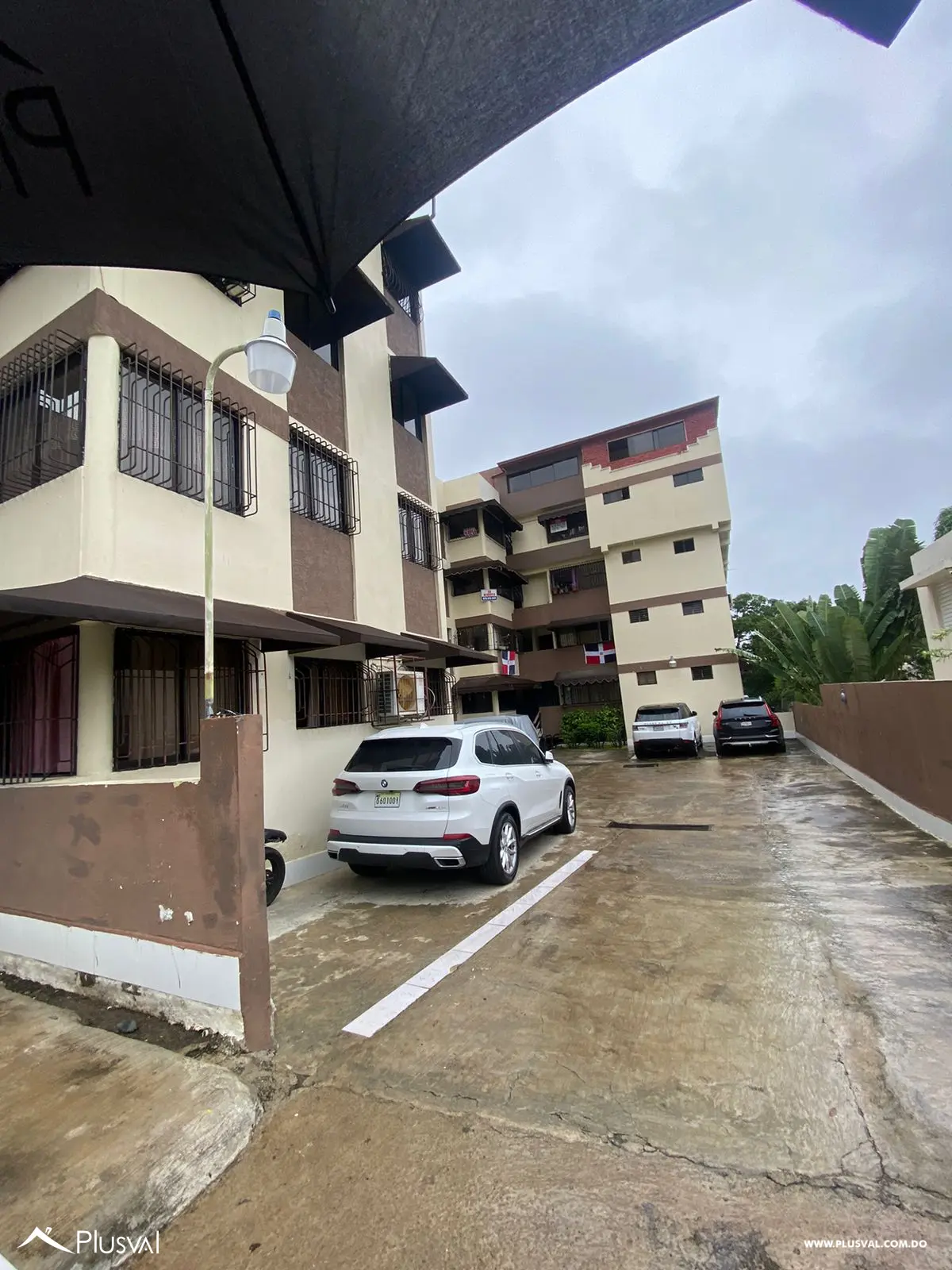 Apartamento en 3er Nivel Espacioso y en Alquiler en la Esmeralda, Santiago de los Caballeros 485351