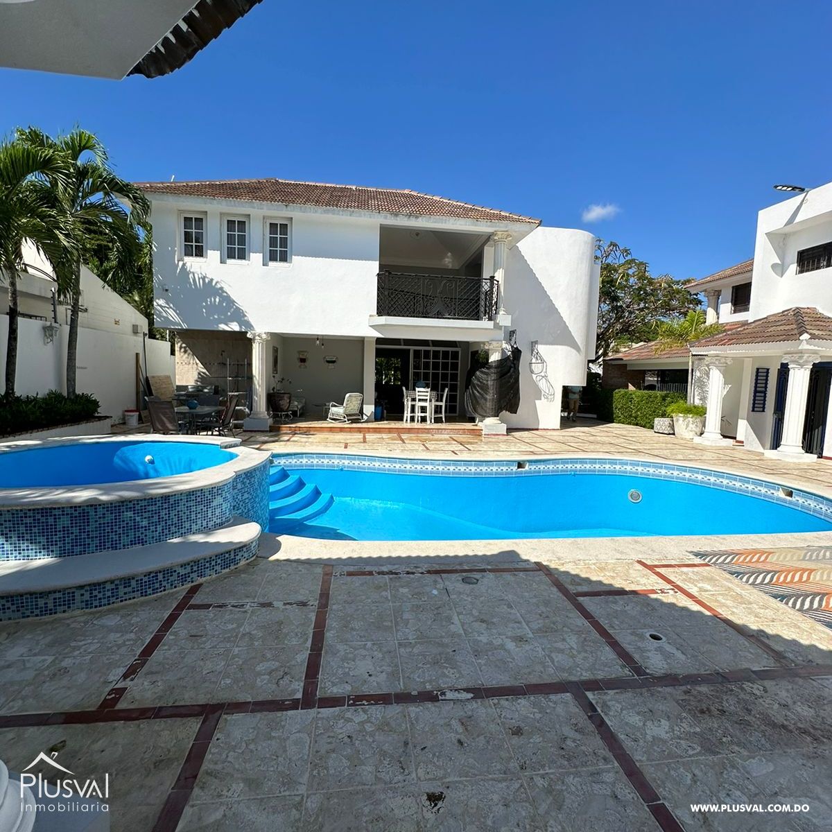 Oportunidad Única: Hermosa Casa en Urbanización Casilda 398298