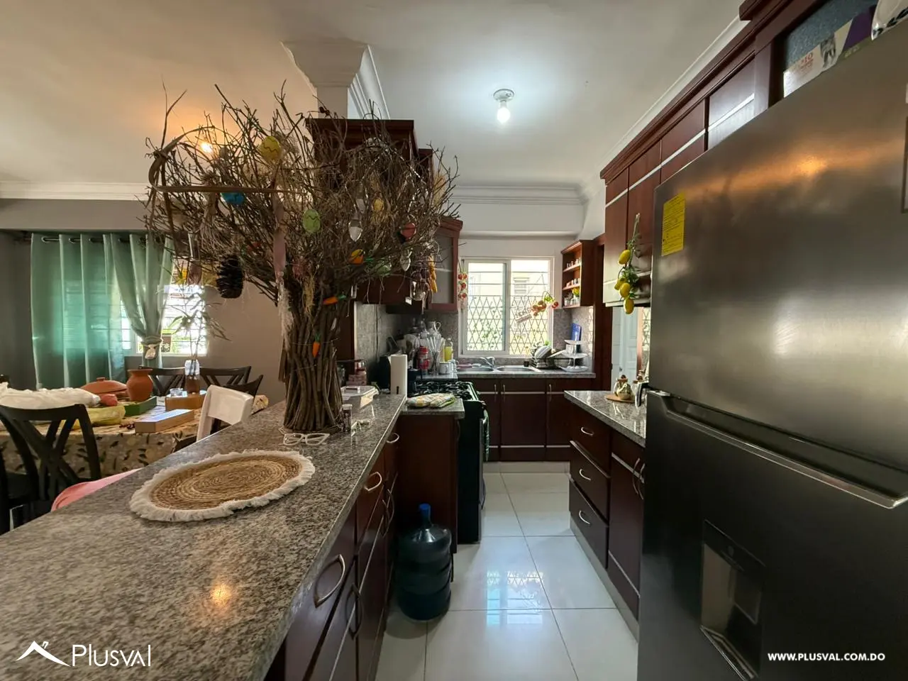 Apartamento en venta en Jardines del Sur en 2do nivel con Balcon /  terraza y a pasos de la av Independencia 507618