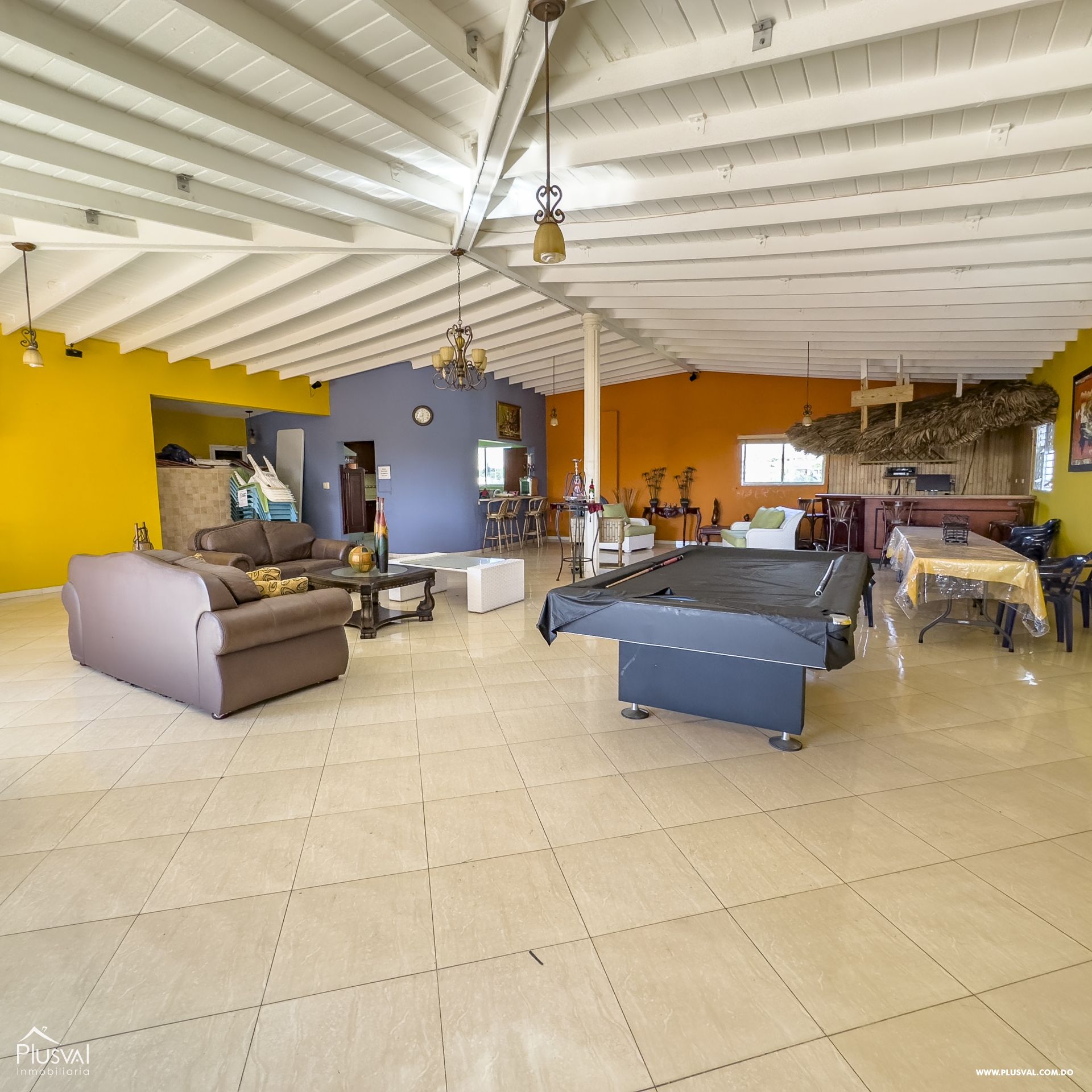 En Venta Edificio comercial de 6 Niveles Ensanche La Julia 244611