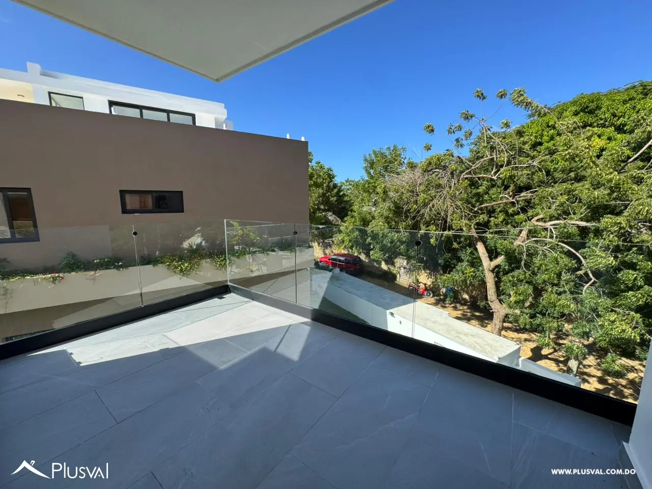 Apartamento tipo penthouse con terrazas y espacios a doble altura en Cabarete 487559