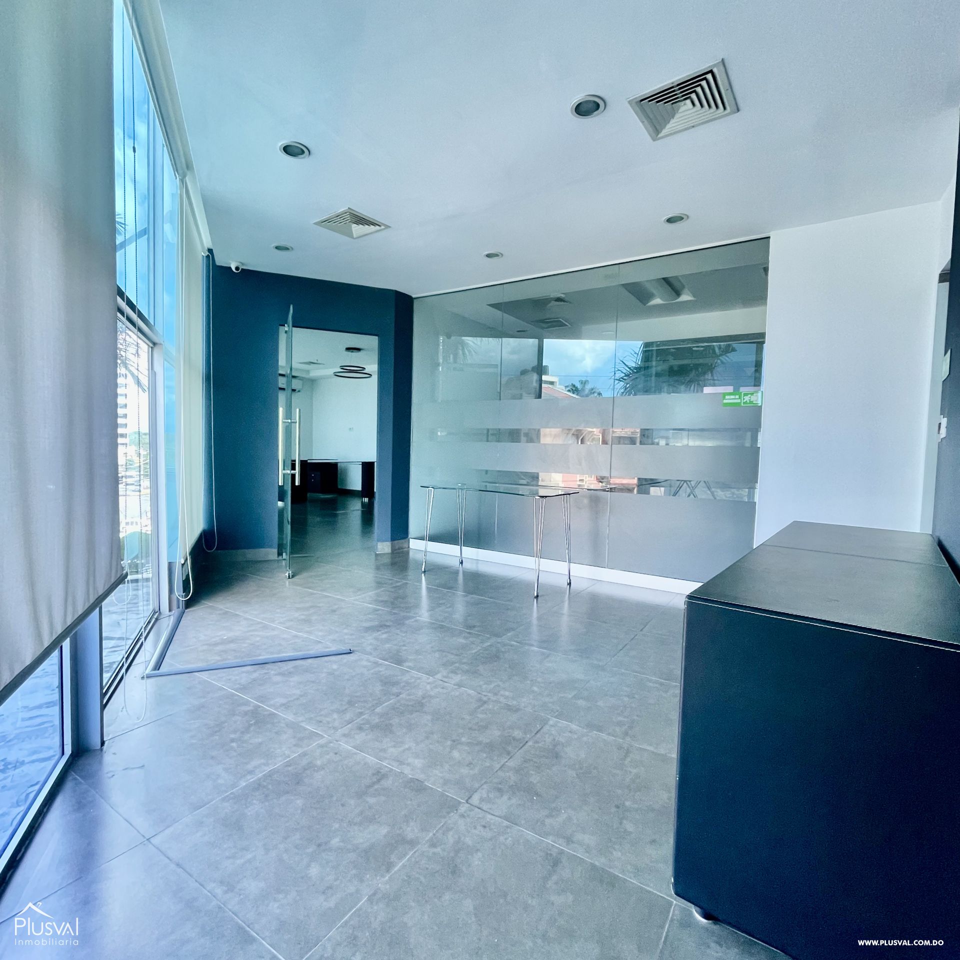 Local comercial en alquiler en Edificio Corporativo 436208