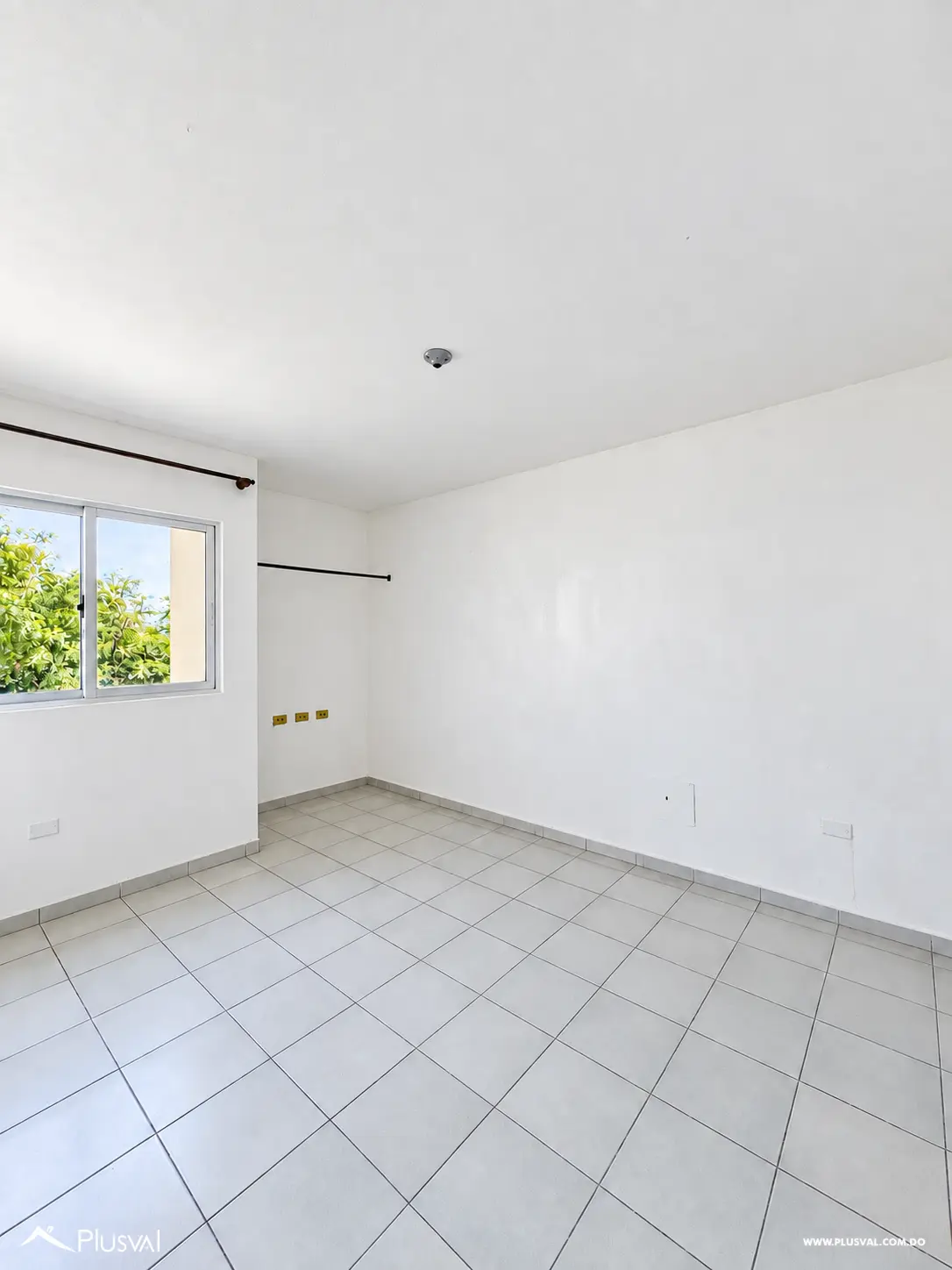 Alquilo Maravilloso y Amplio Apto. en Evaristo Morales 531268