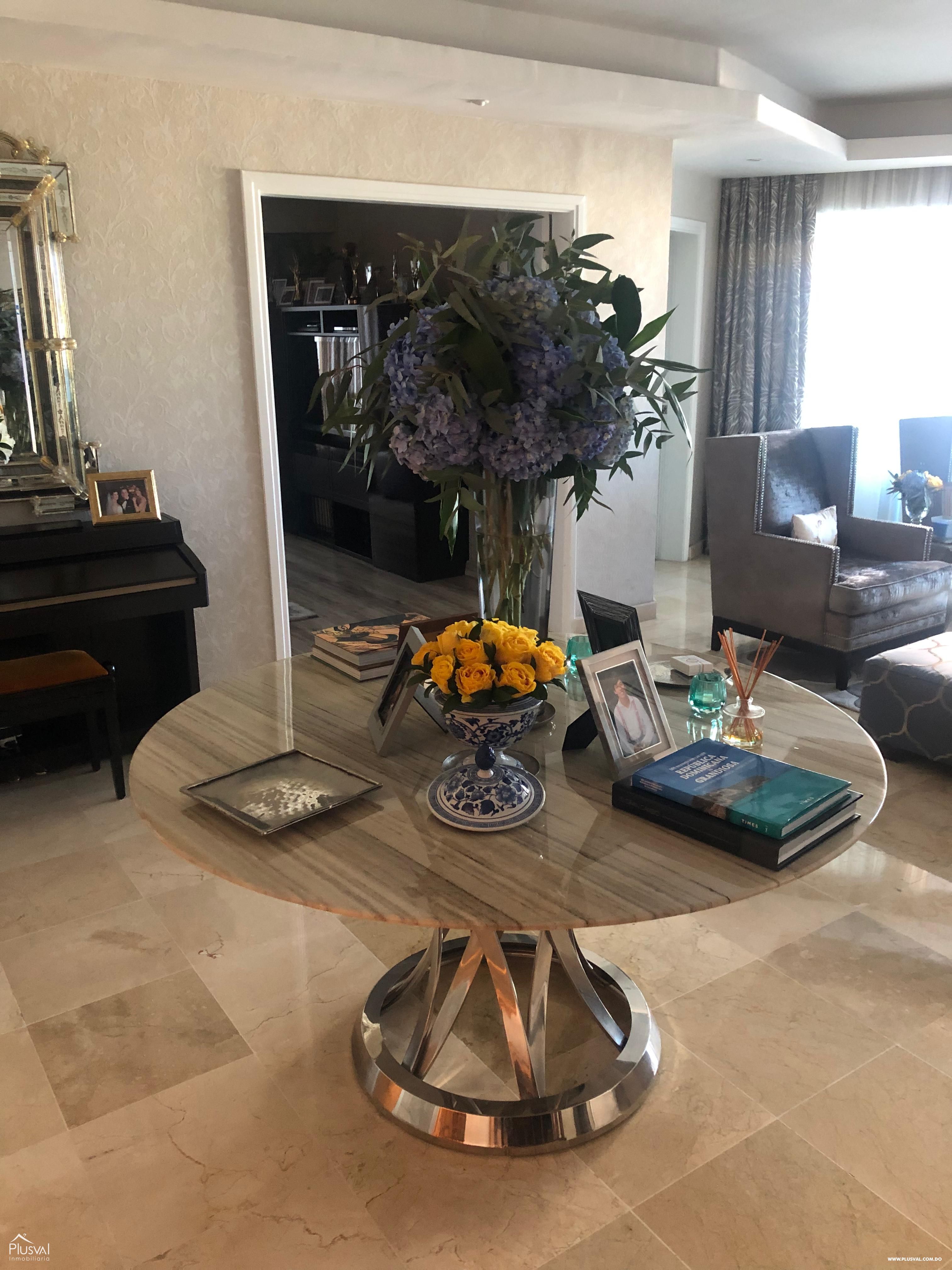 Increíble apartamento en venta en Naco 462831
