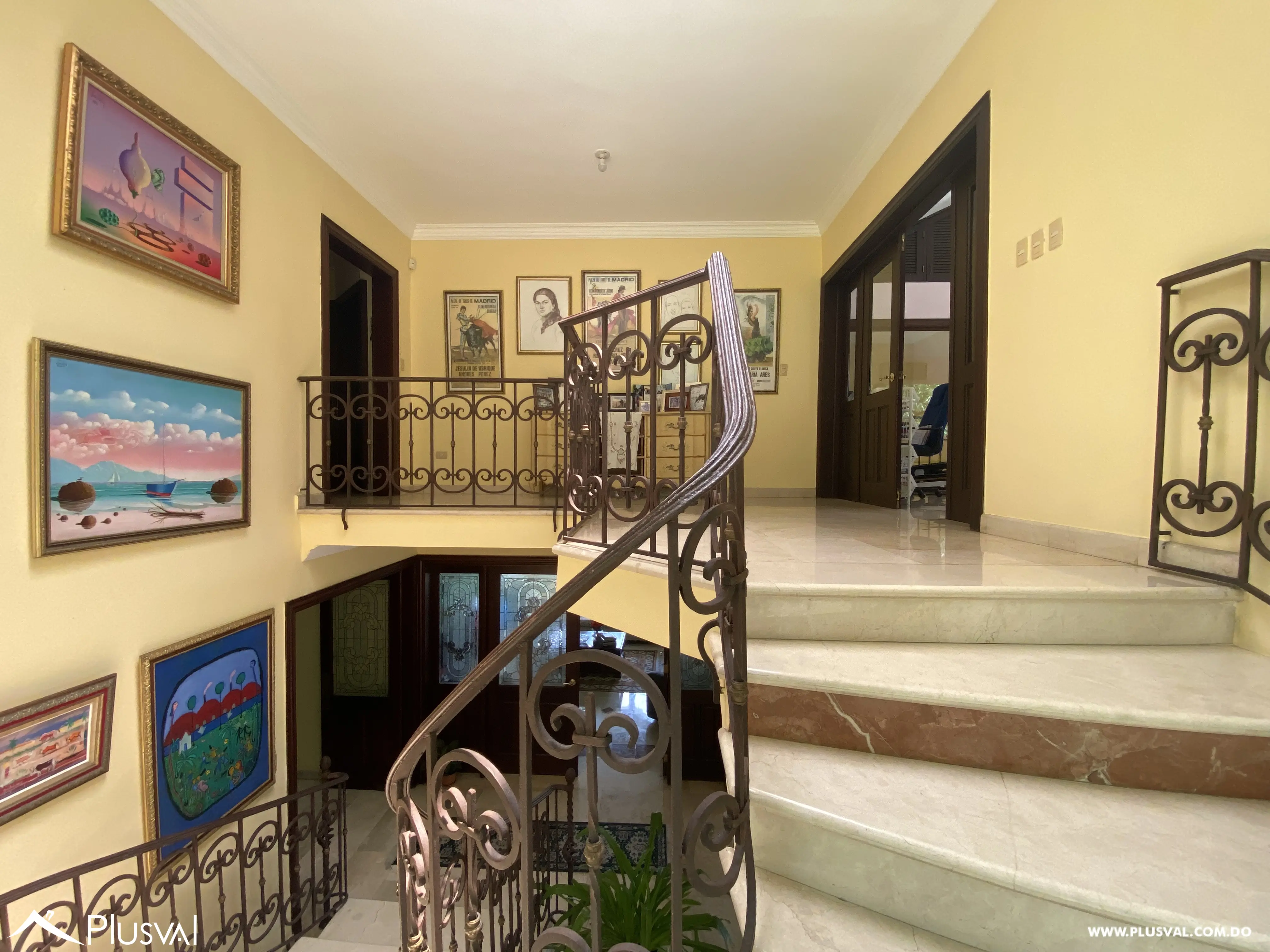 Vendo Excelente Casa en Cuesta Hermosa II 456123