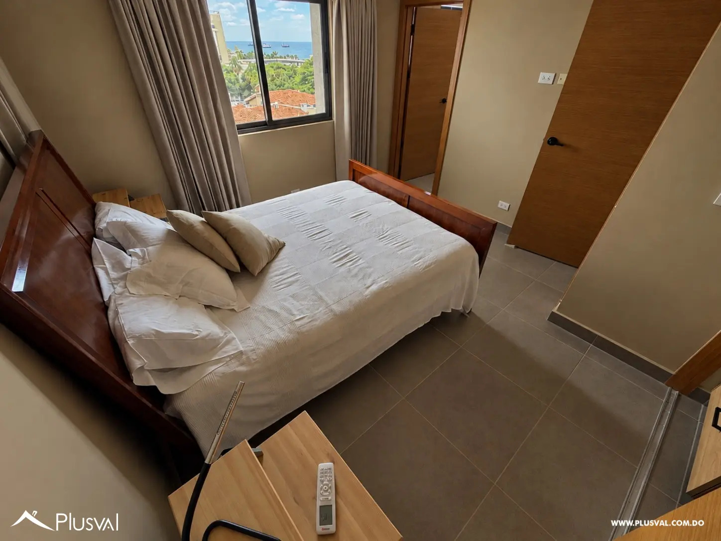 Alquiler Apartamento Amueblado 2 Habitaciones con Vista al Mar y Amenidades de Lujo en el Malecón 536563