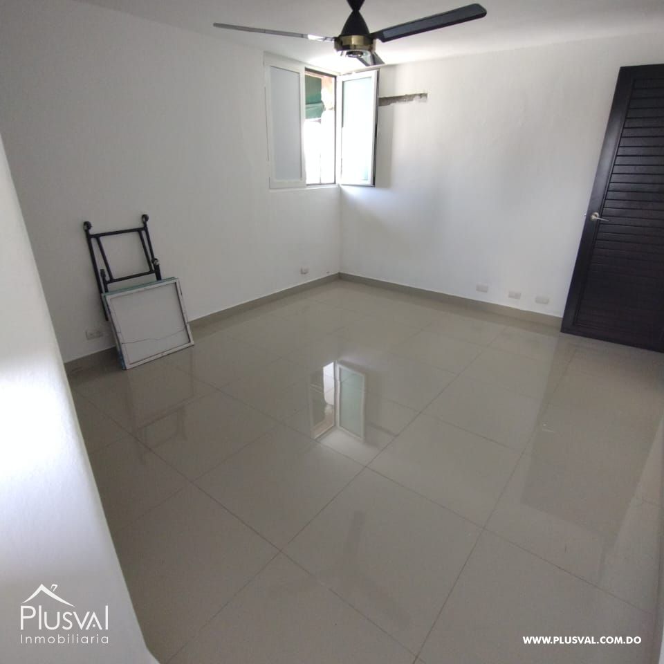 Apartamento Clásico en Venta en Piantini 325605