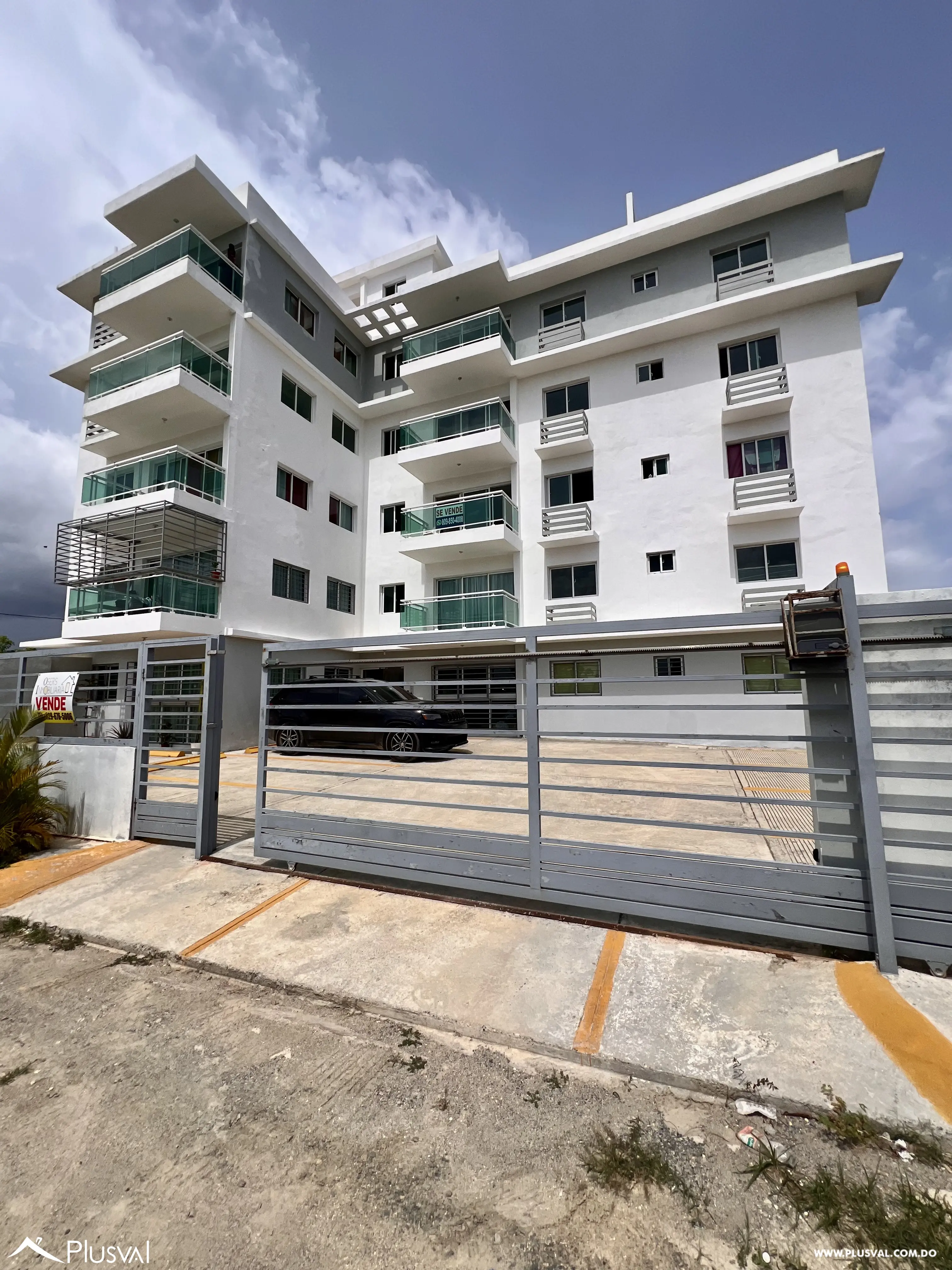 Apartamento en venta en Santo Domingo Este, listo para estrenar. 526895