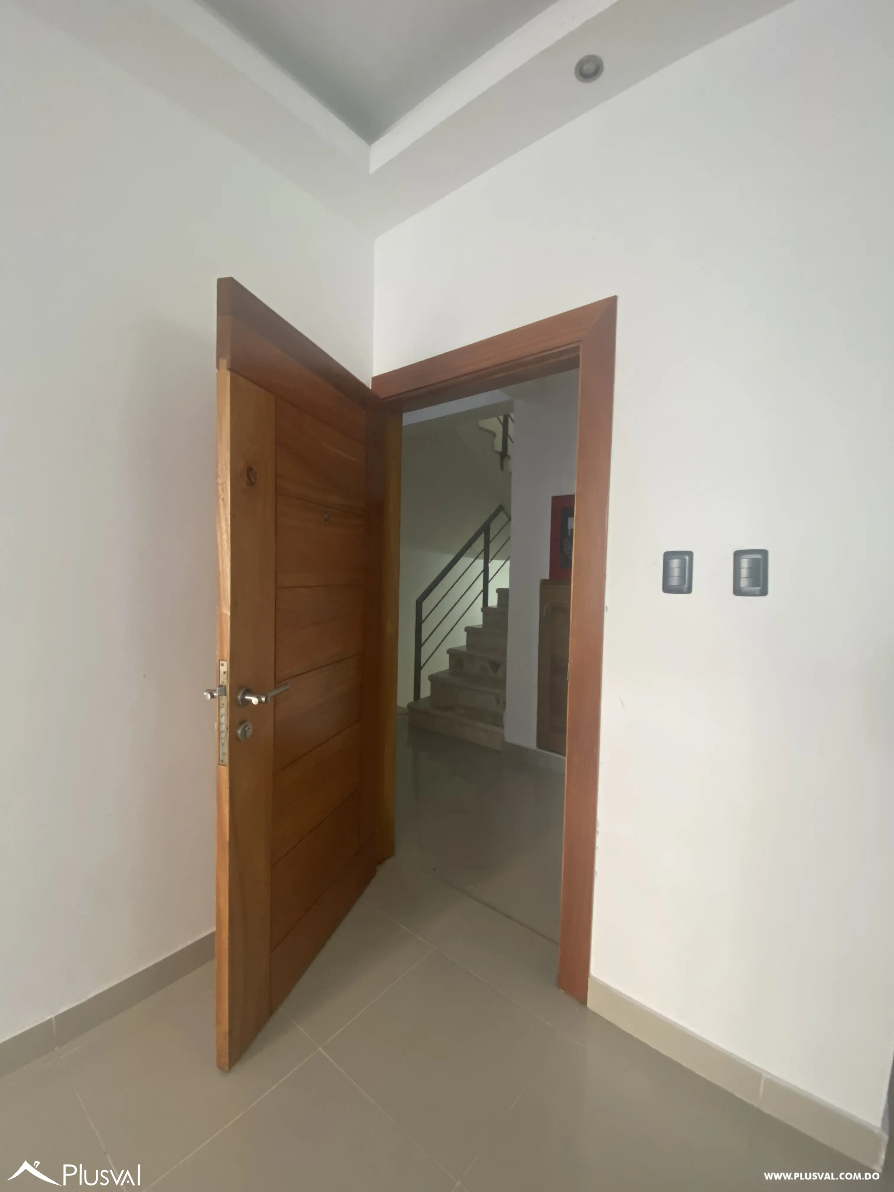 Alquilo Maravilloso y  Amplio  Apto en Bella Vista 453675