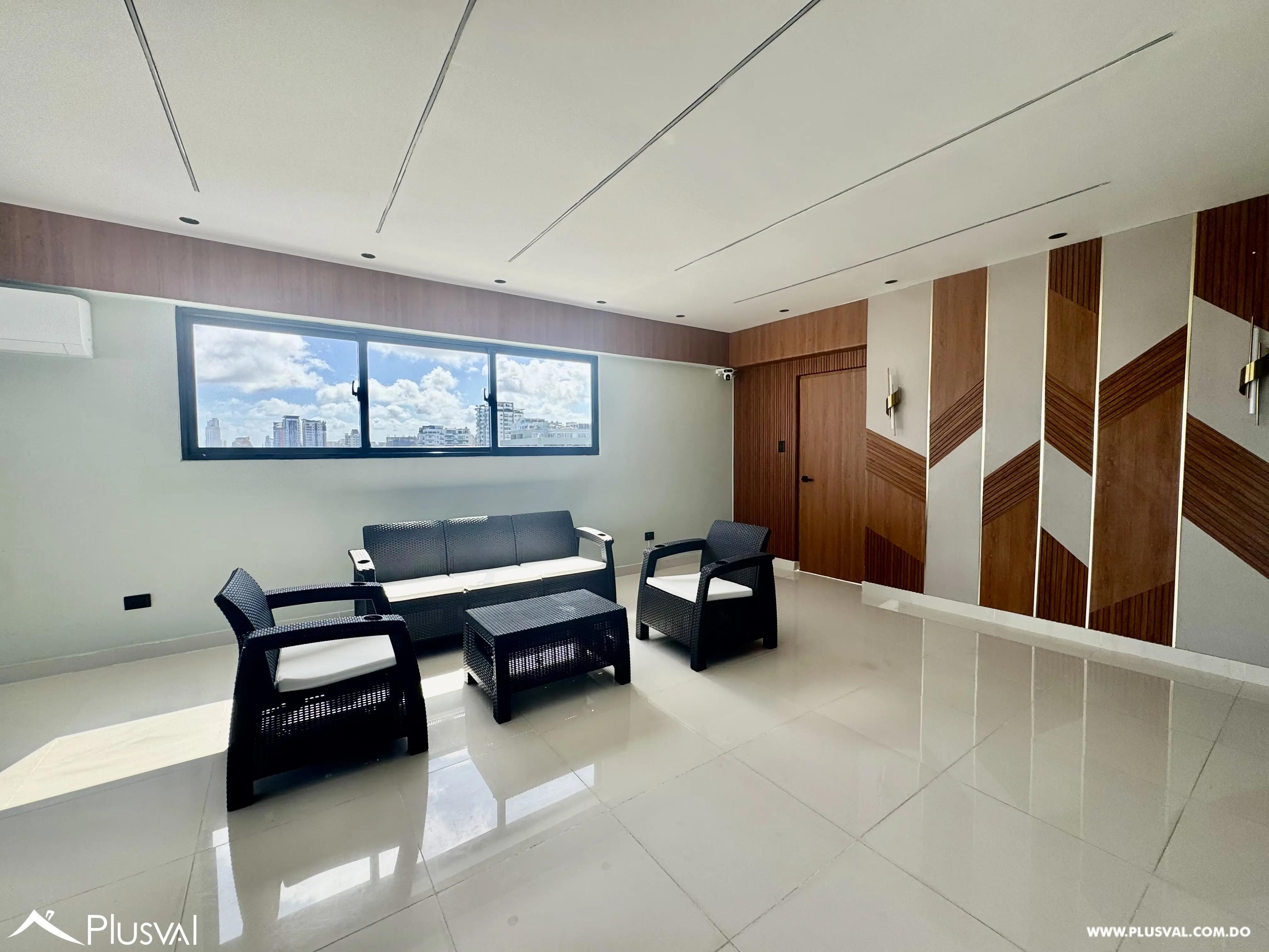 Alquilo Apto. en Excelente Ubicacion en La Julia 500553