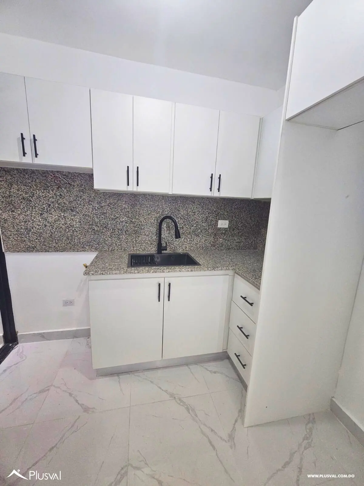 Apartamento de 1 habitación  en Urbanización tropical 452670