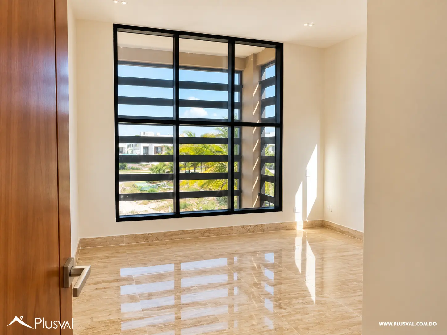 VILLA DE LUJO EN CAP CANA – 523186