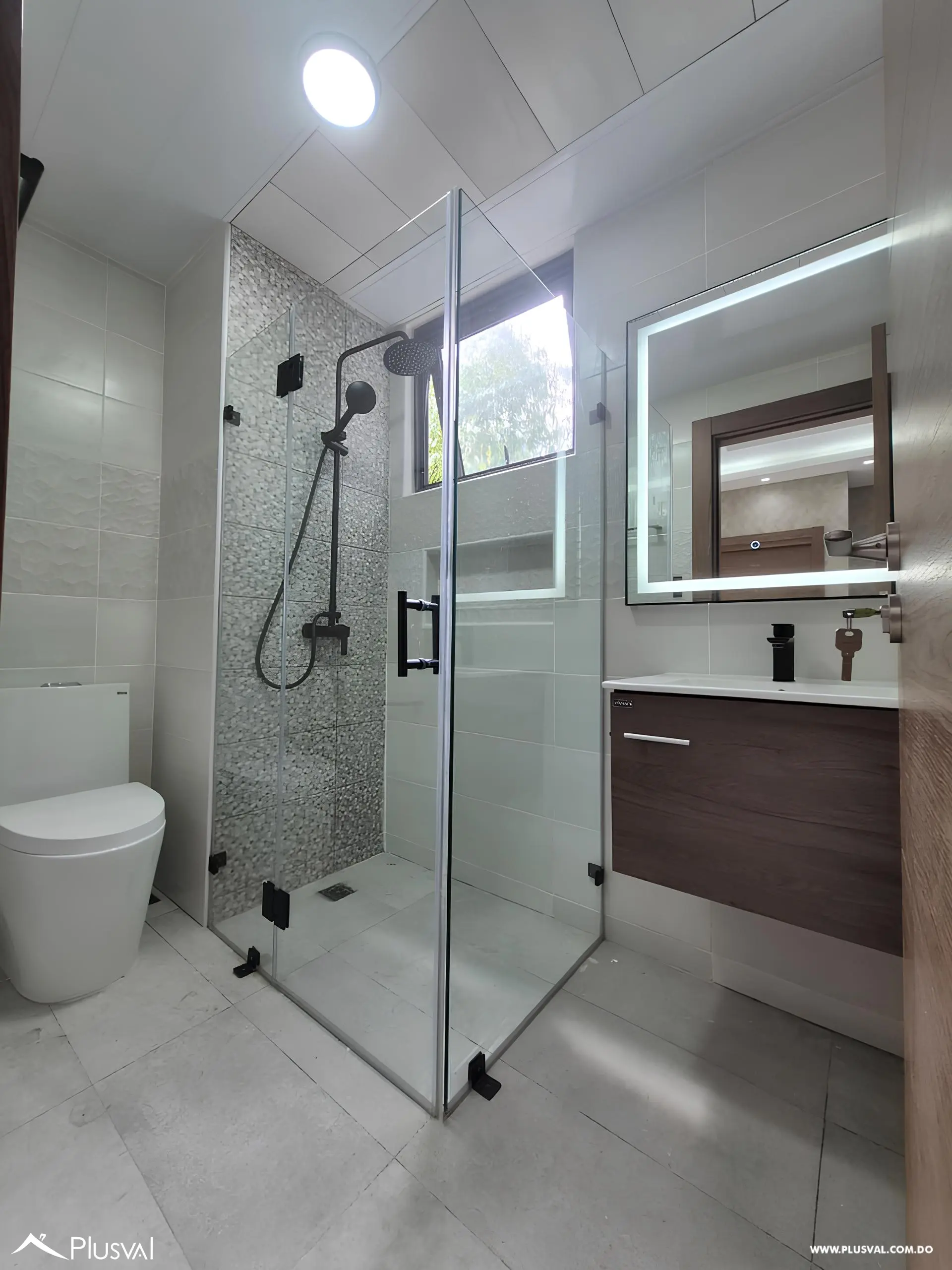 Se Vende apartamento de 1 habitación + Línea Blanca en Paraíso 506307
