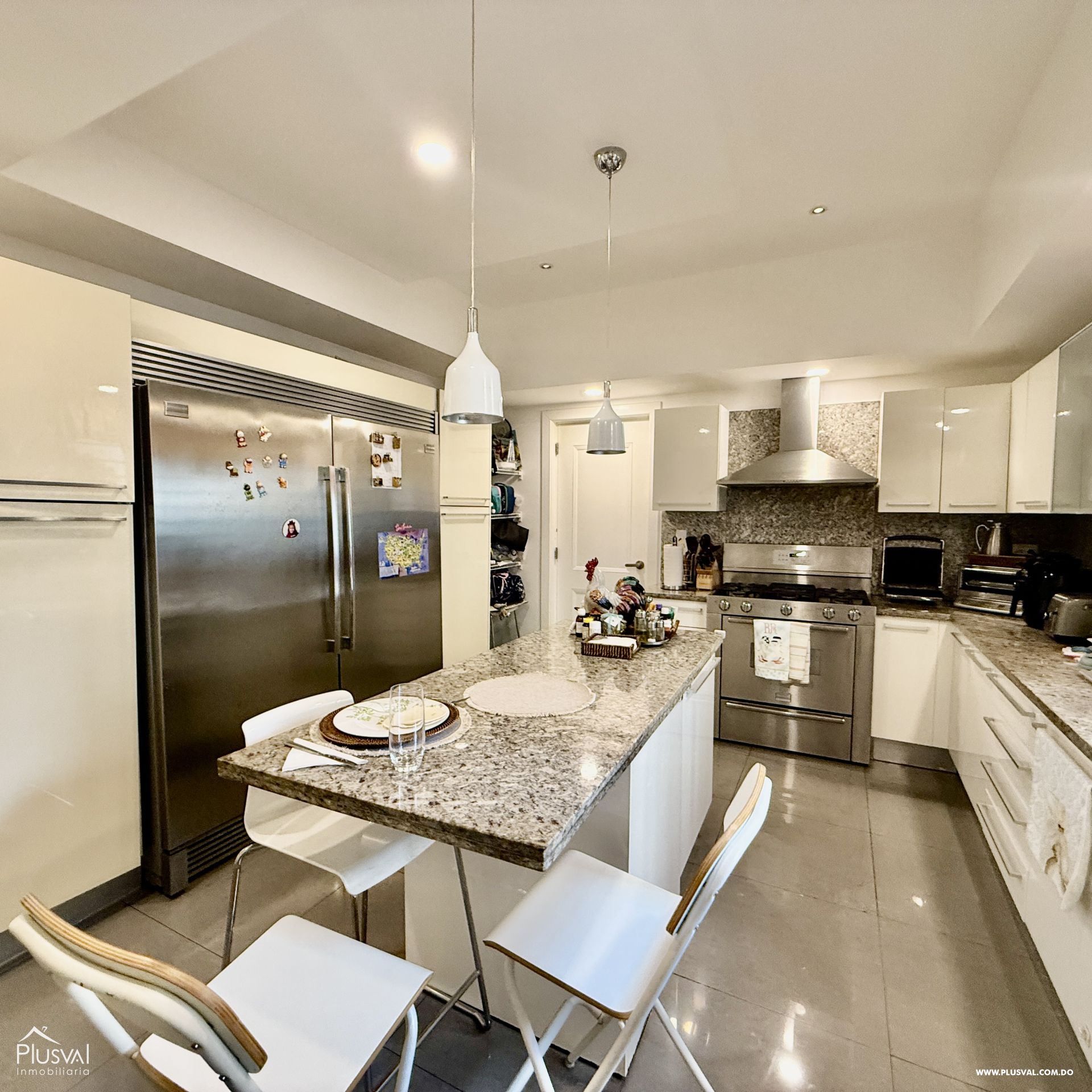 Lujoso Apartamento en Venta en Piantini de 3 habitaciones con balcon 424995