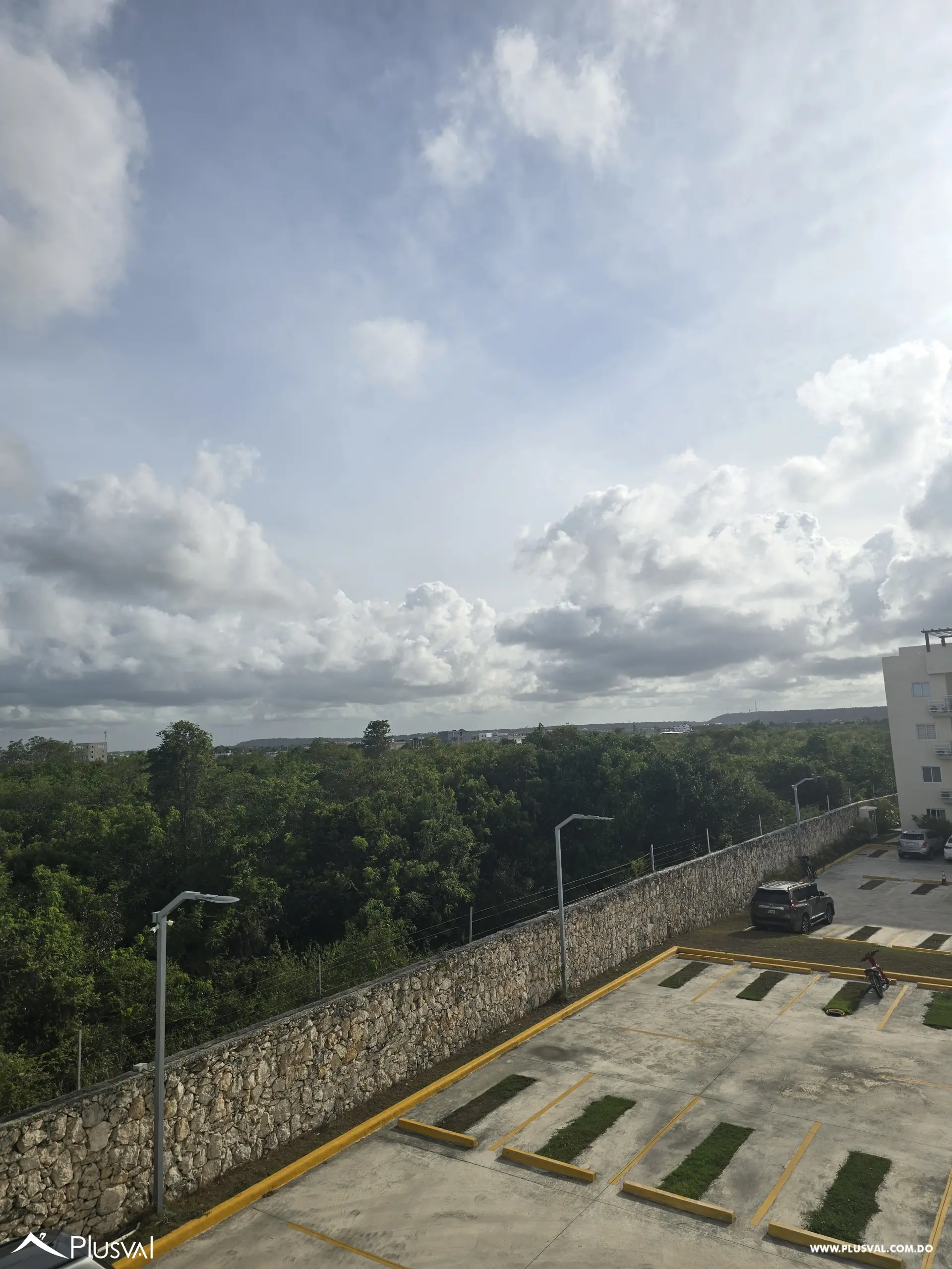 Apartamento en venta, Punta Cana | 2 habitaciones en Residencial Crisfer 523823