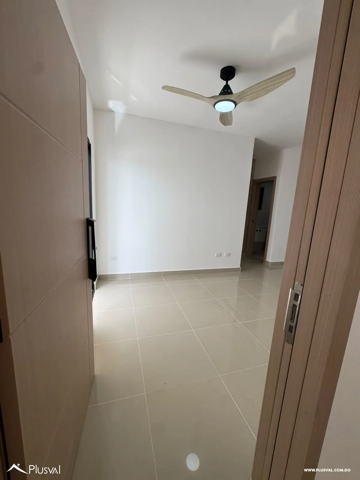 amplio apartamento en Ola Residences 2, una habitacion y  una ubicacion centrica. 523142