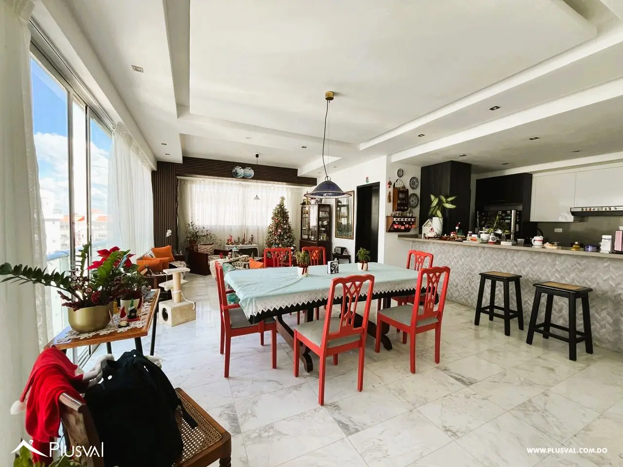 Apartamento de 3 habitaciones en venta en Serrallés 481844