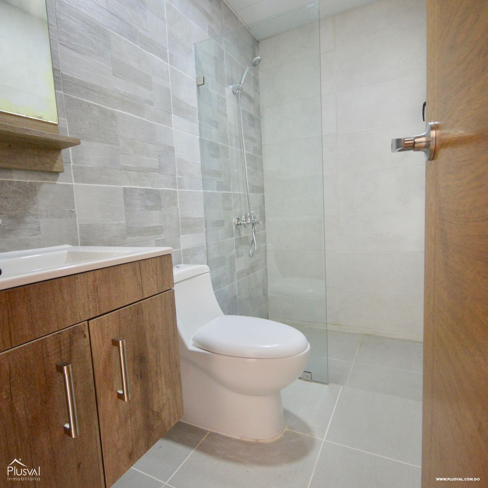 Hermoso apartamento en alquiler, Evaristo Morales 169444