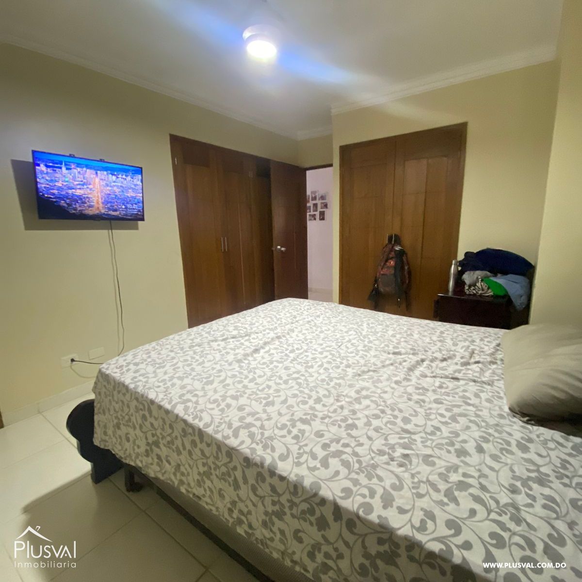 Apartamento en venta de 3 habitaciones en San Isidro Labrador 387082