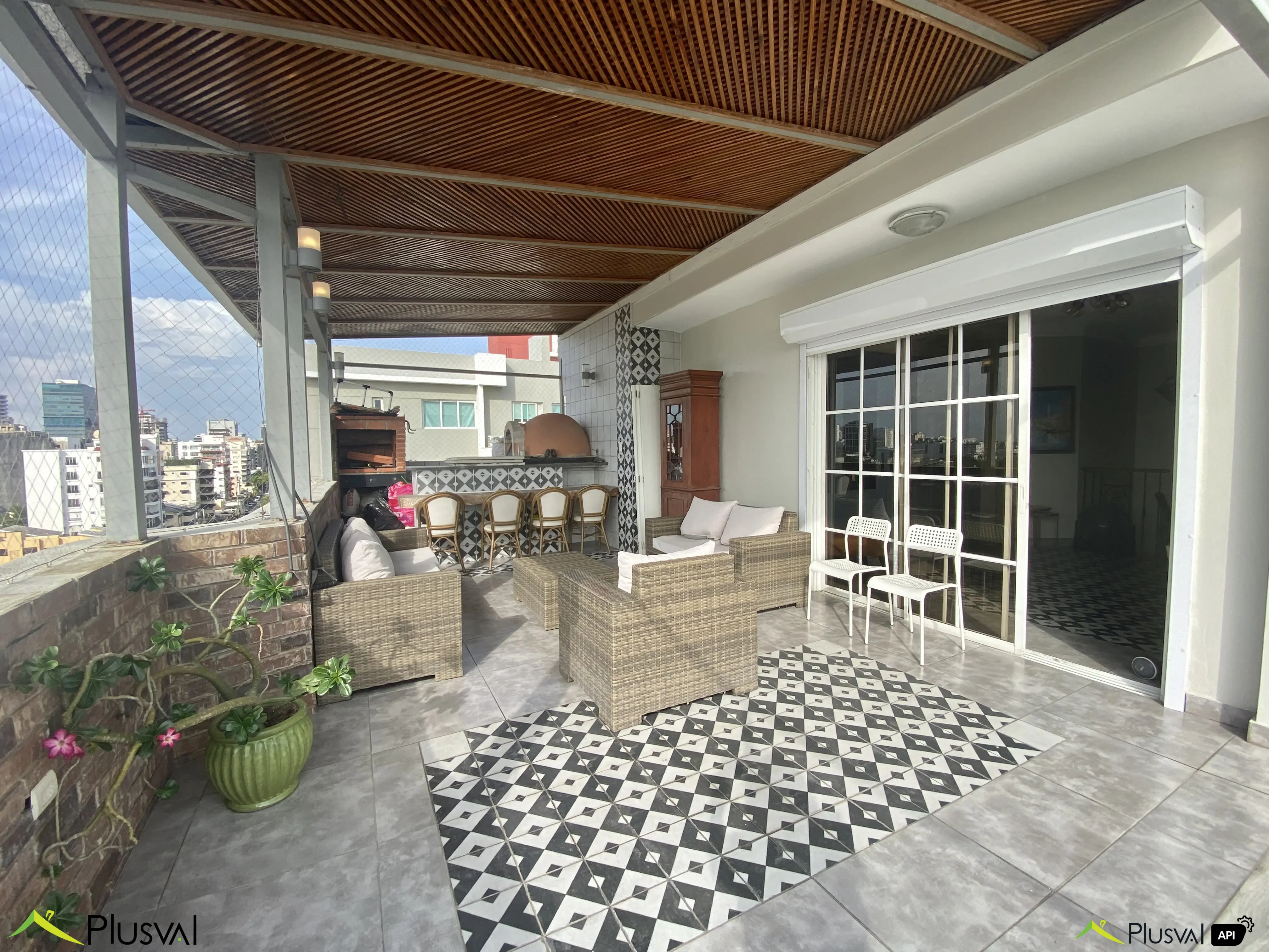 Vendo Excelente Apartamento Clásico en Evaristo Morales 450505
