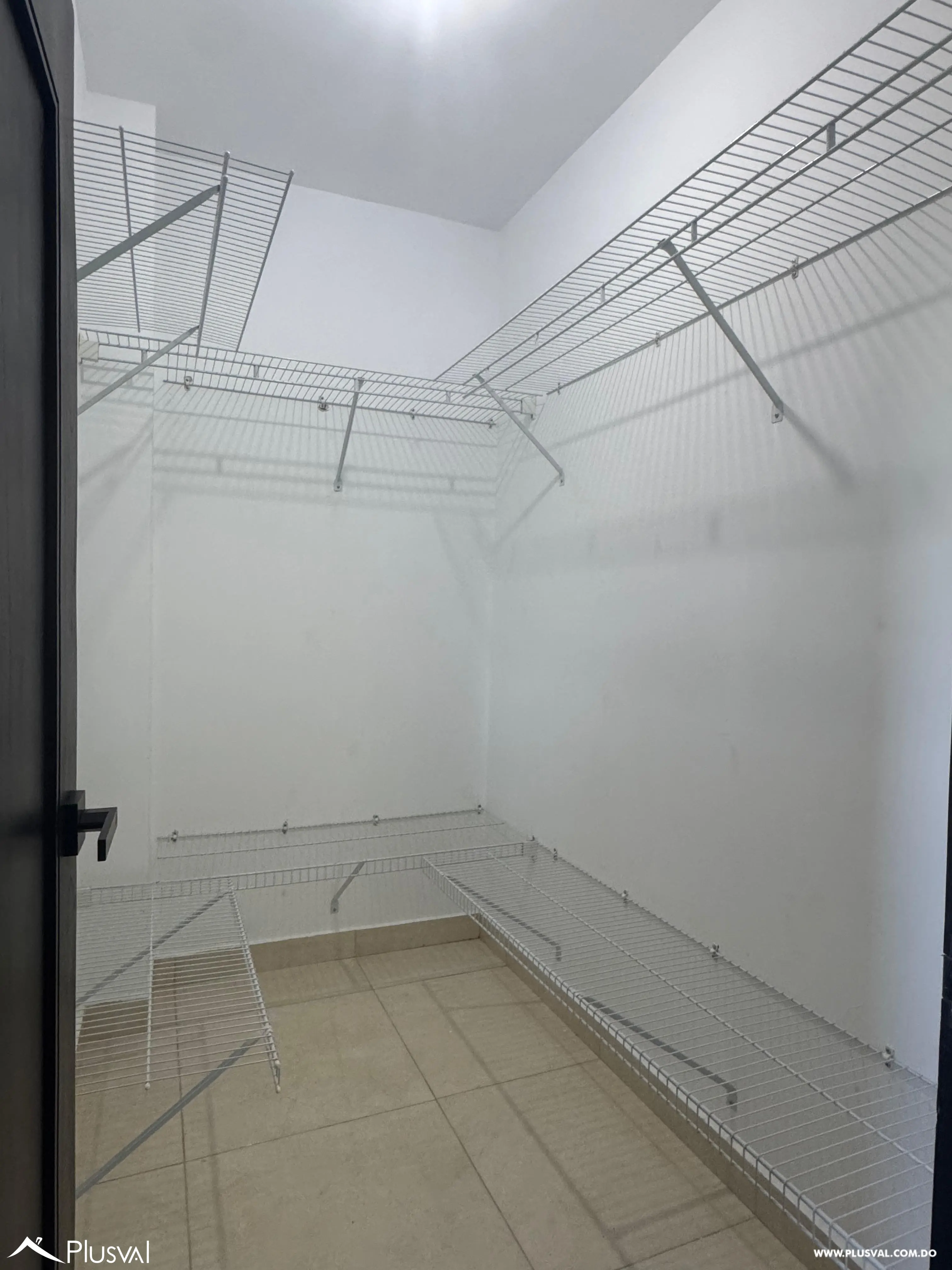 Apartamento C-301 en Venta próximo a la Ave. Hispanoamericana 472266