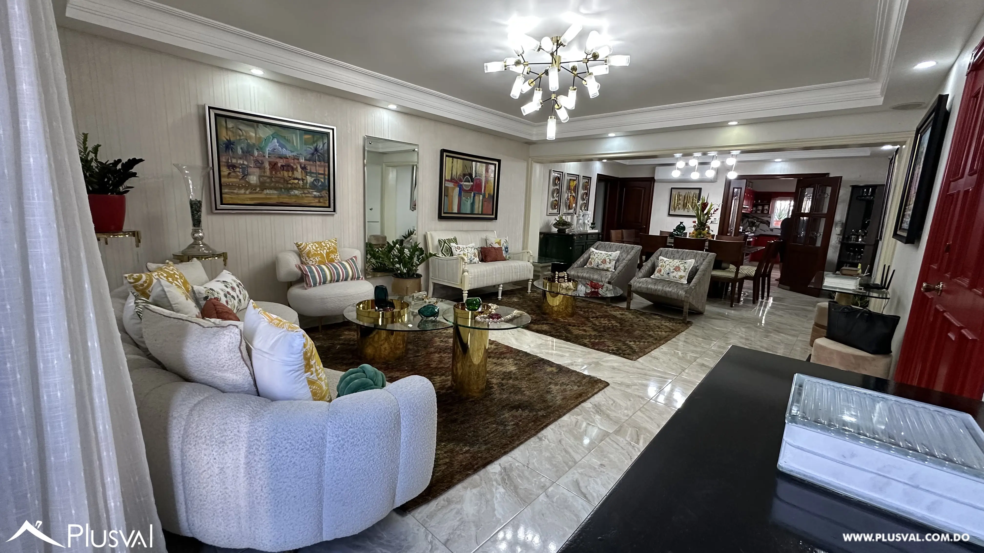 Apartamento en Venta en Evaristo Morales | 3 Habitaciones y 2 Parqueos en Santo Domingo 505381