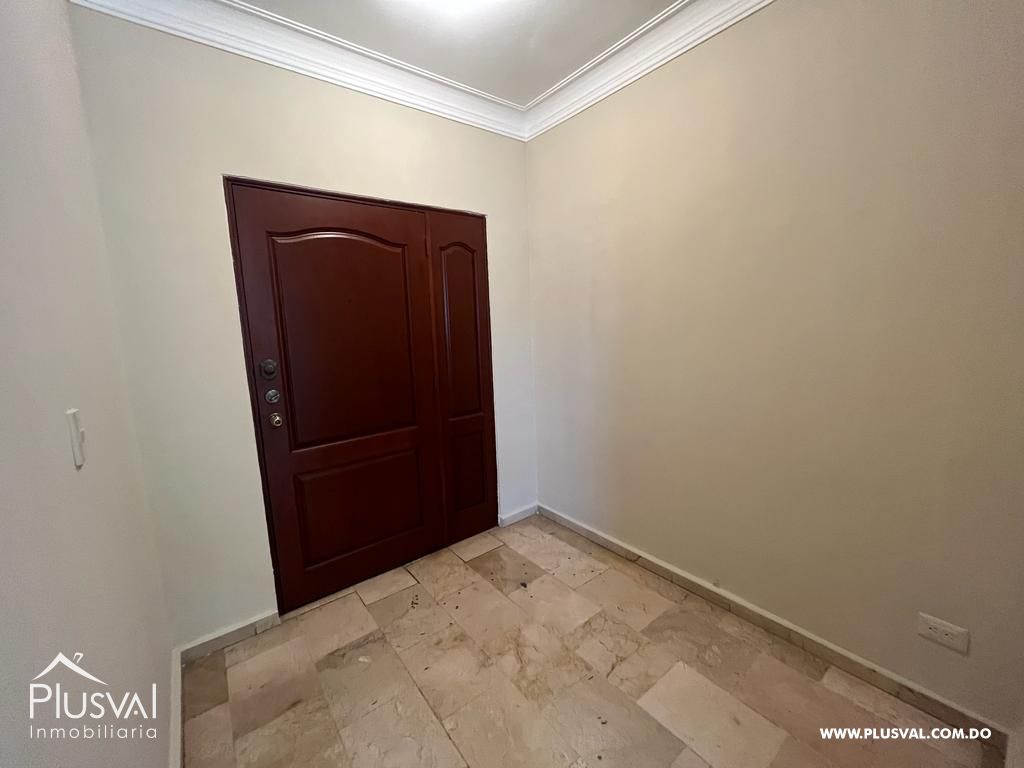 Apartamento en alquiler en el sector de Piantini 271666