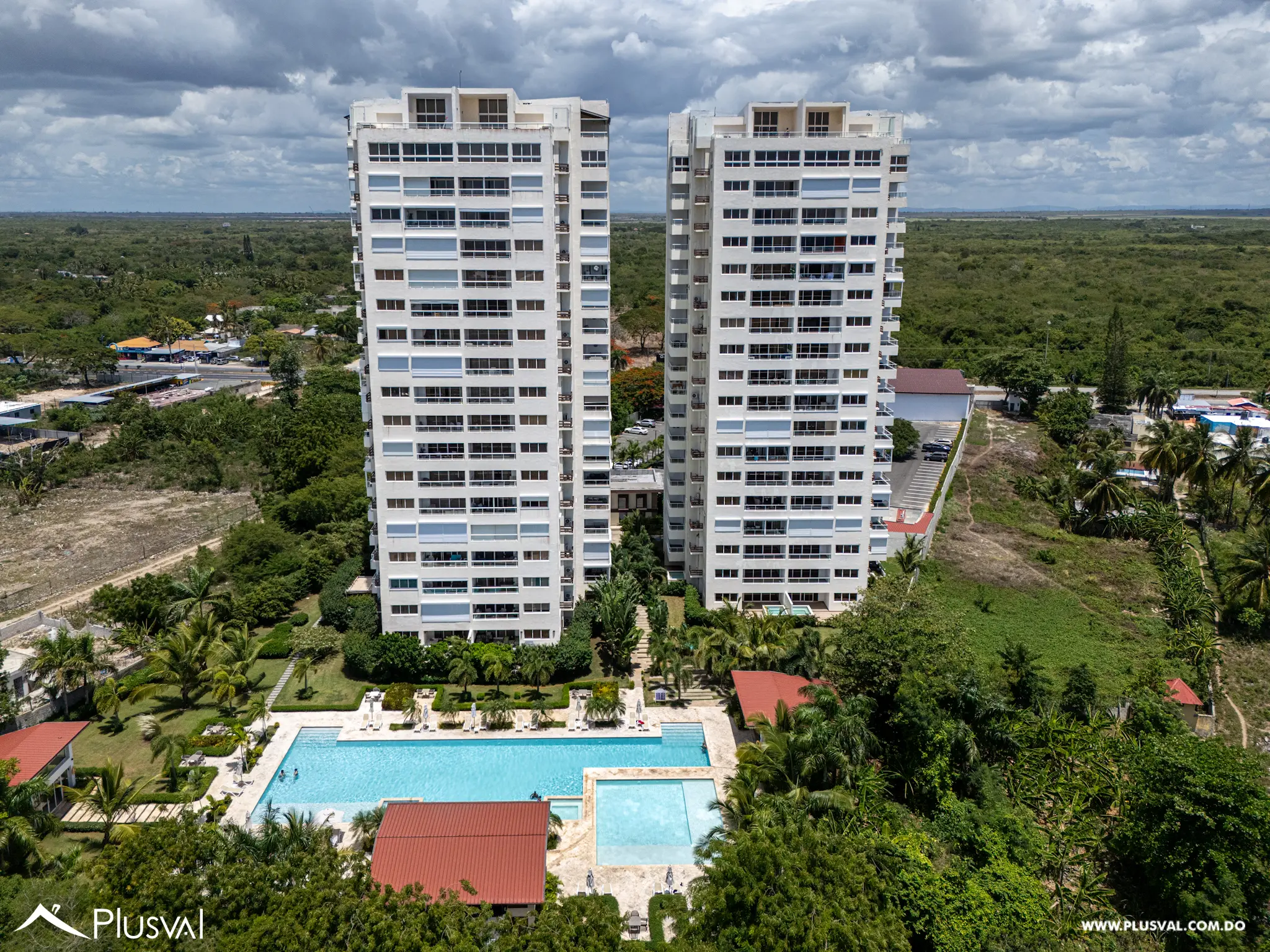 Apartamento en Venta en Juan Dolio | 2 Habitaciones, 2.5 Baños y 1 Parqueo 525501