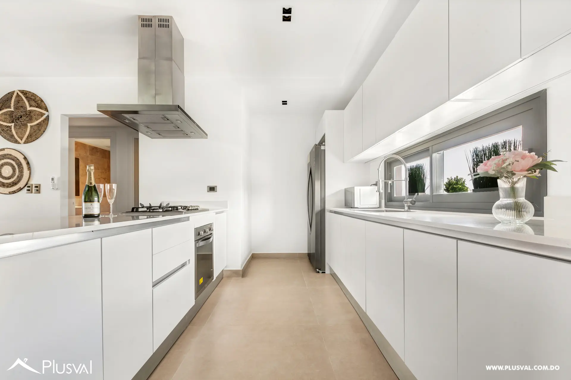 Penthouse dúplex con terraza panorámica y piscina privada a pasos de la playa en Los Corales 487827
