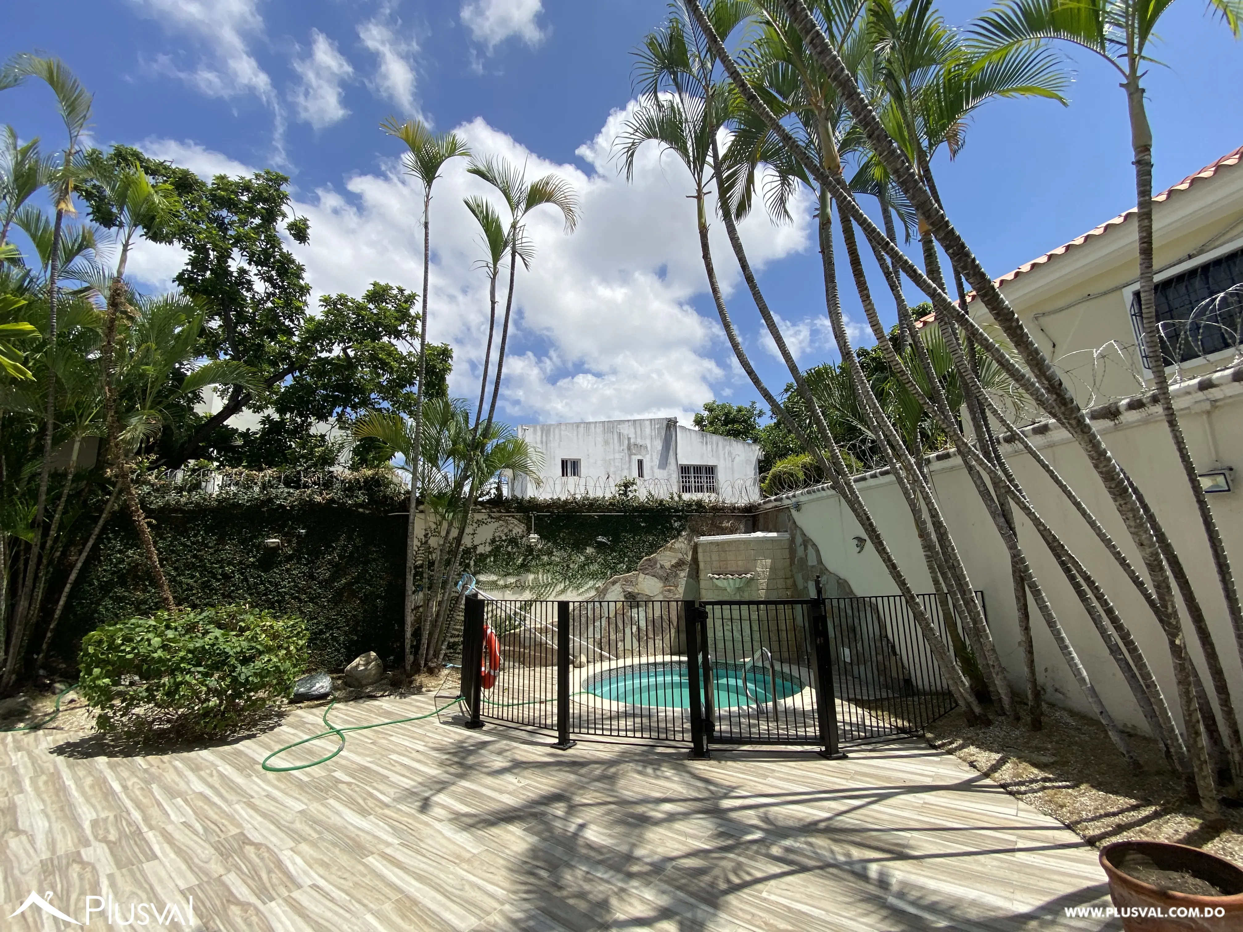 Alquilo Excelente Casa Residencial en Las Praderas 455482