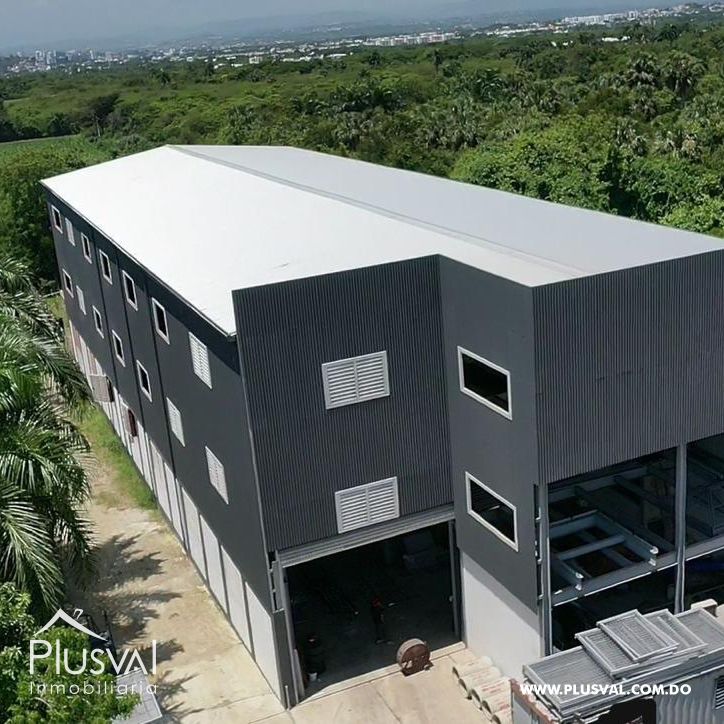 Nave Industrial en Carretera Jacagua Gurabo 429775