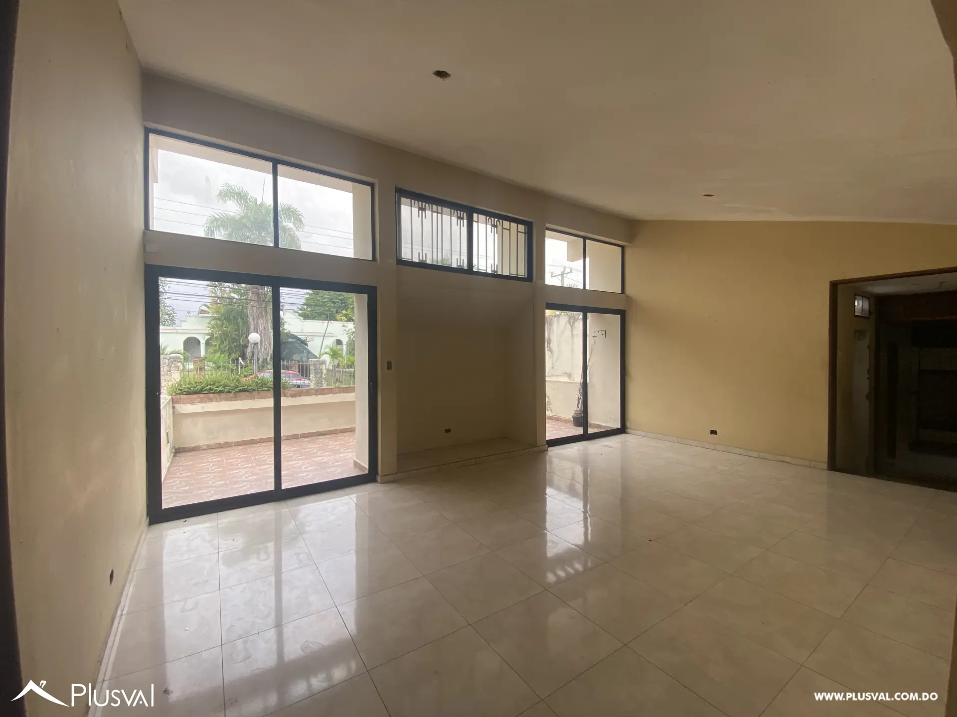 Vendo Espectacular Casa de Esquina en Arroyo Hondo Viejo 522674