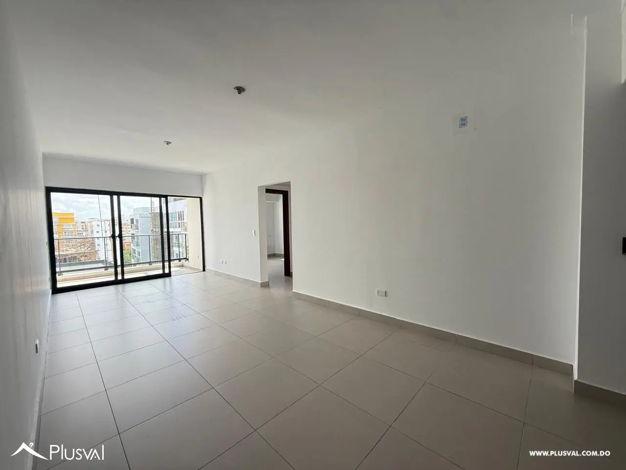 Apartamento de 2 Habitaciones en Evaristo Morales, Santo Domingo 534102