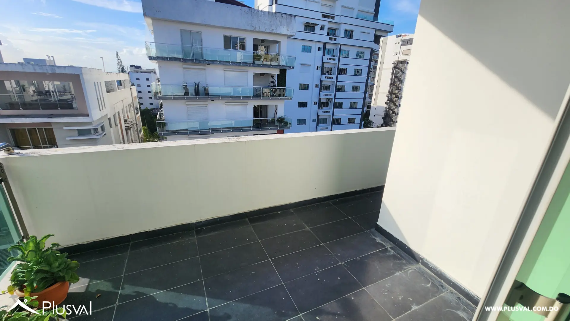 Apartamento en venta, de 3 habitaciones en el  Ens. Paraíso. 507110