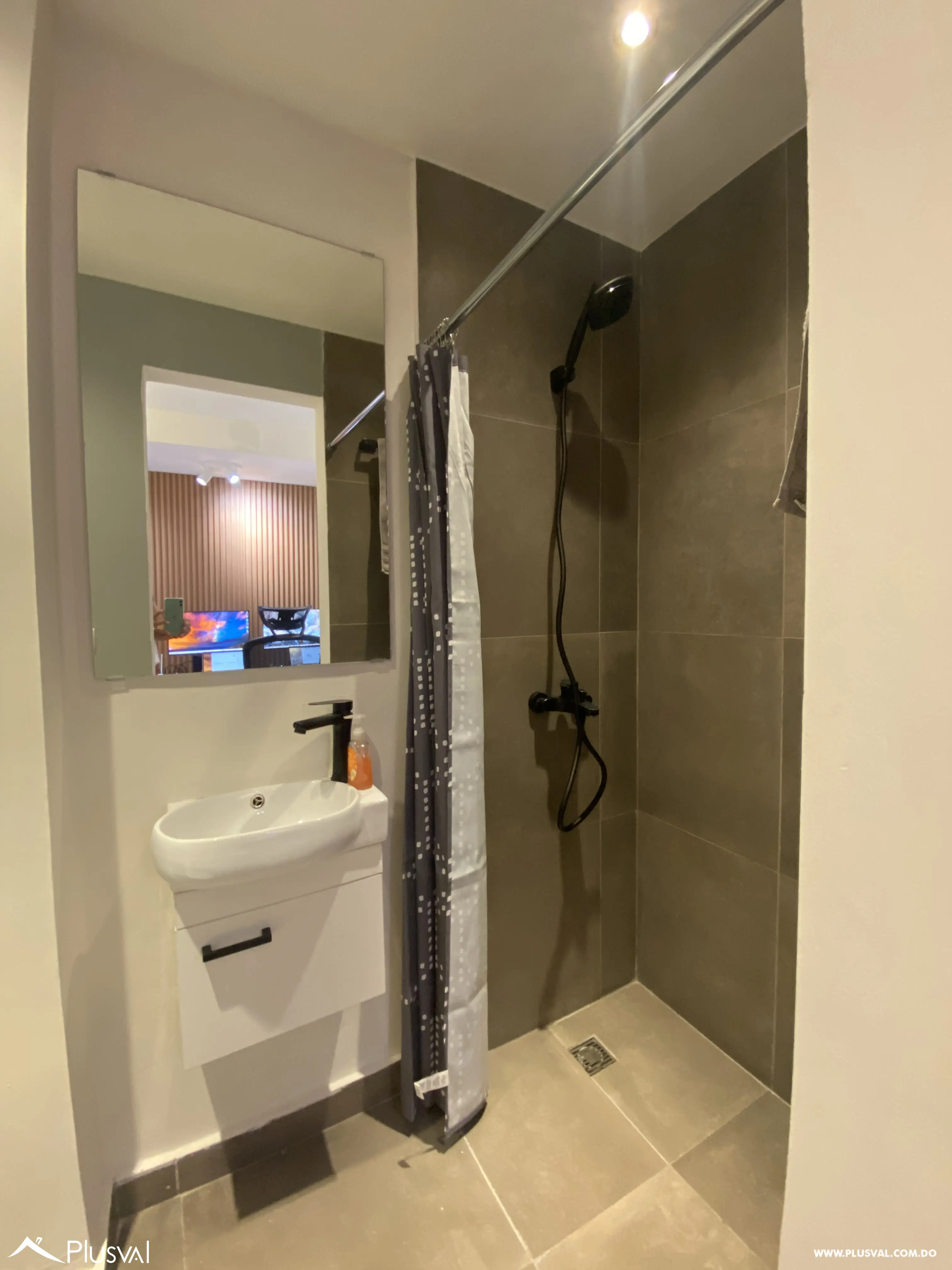 Vendo Excelente Apartamento de 1 habitación en el Corazón de Evaristo Morales 467629